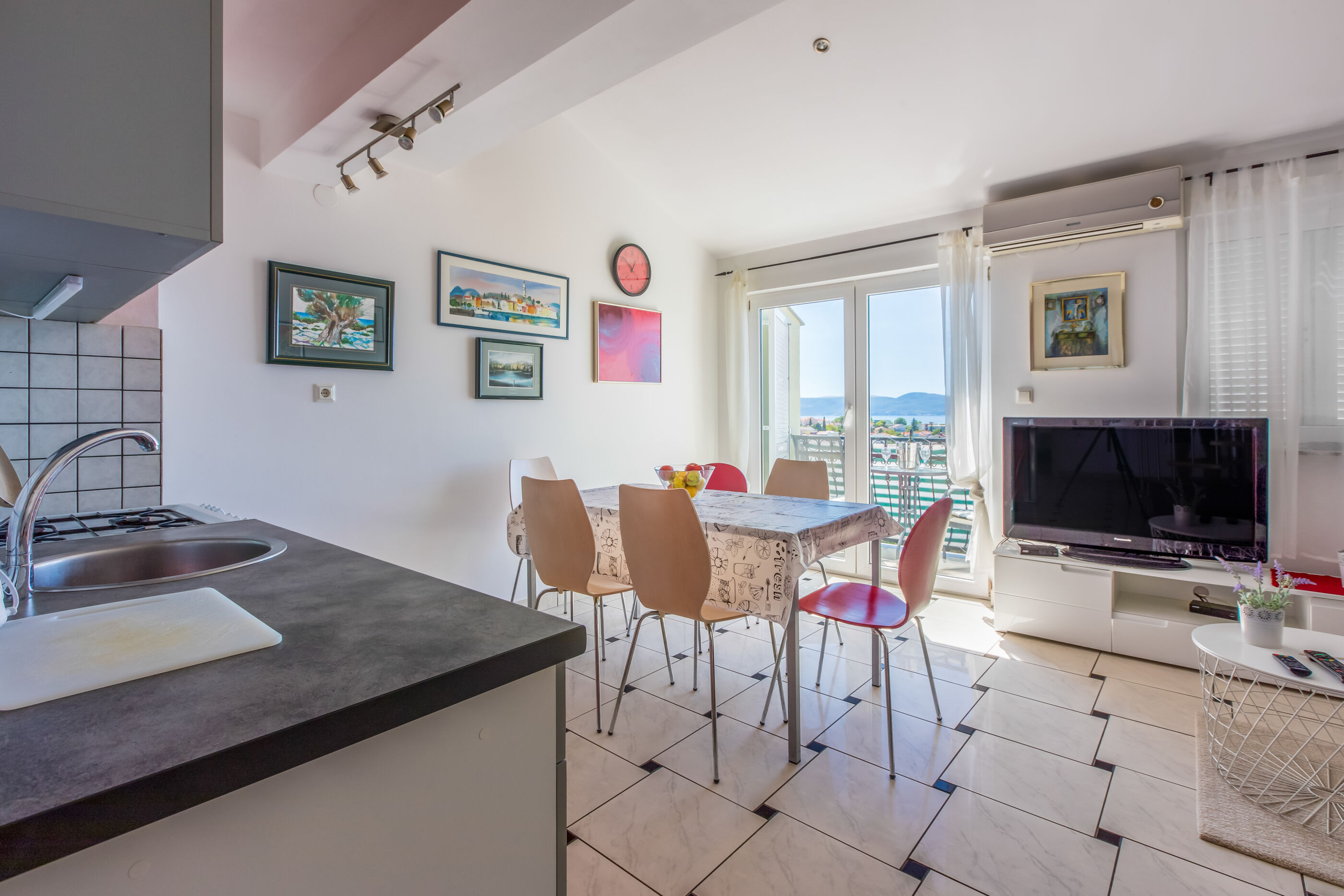 Apartments Stivic 62637-A2