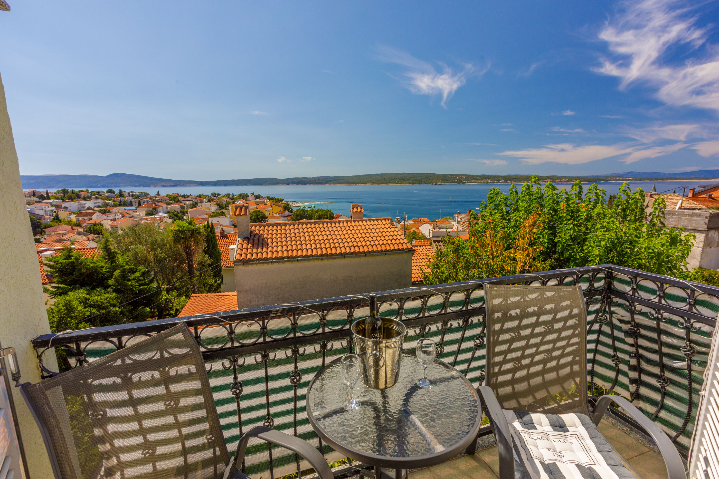 Apartments Stivic 62637-A2