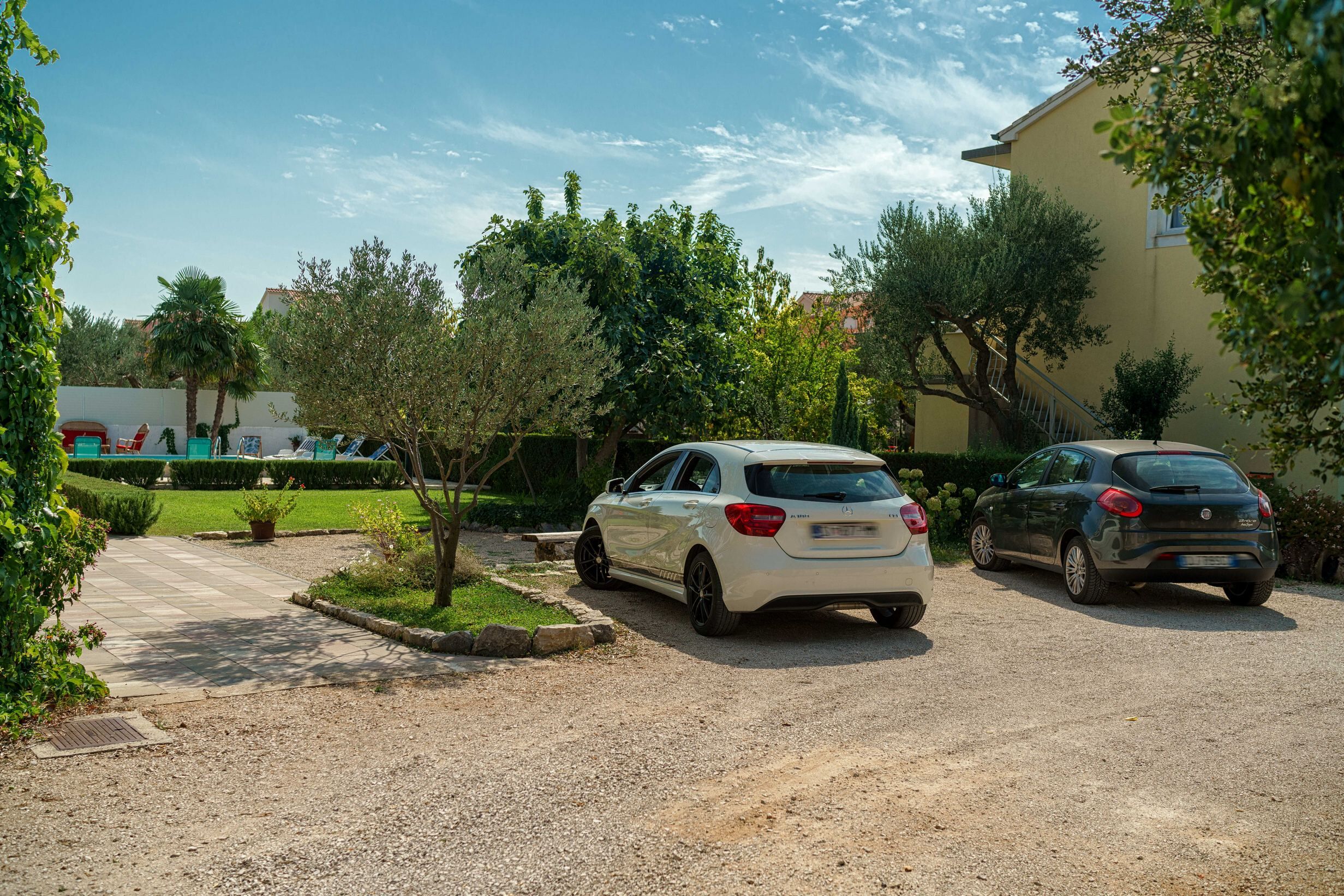 Apartments Vesna with pool 19601-A3