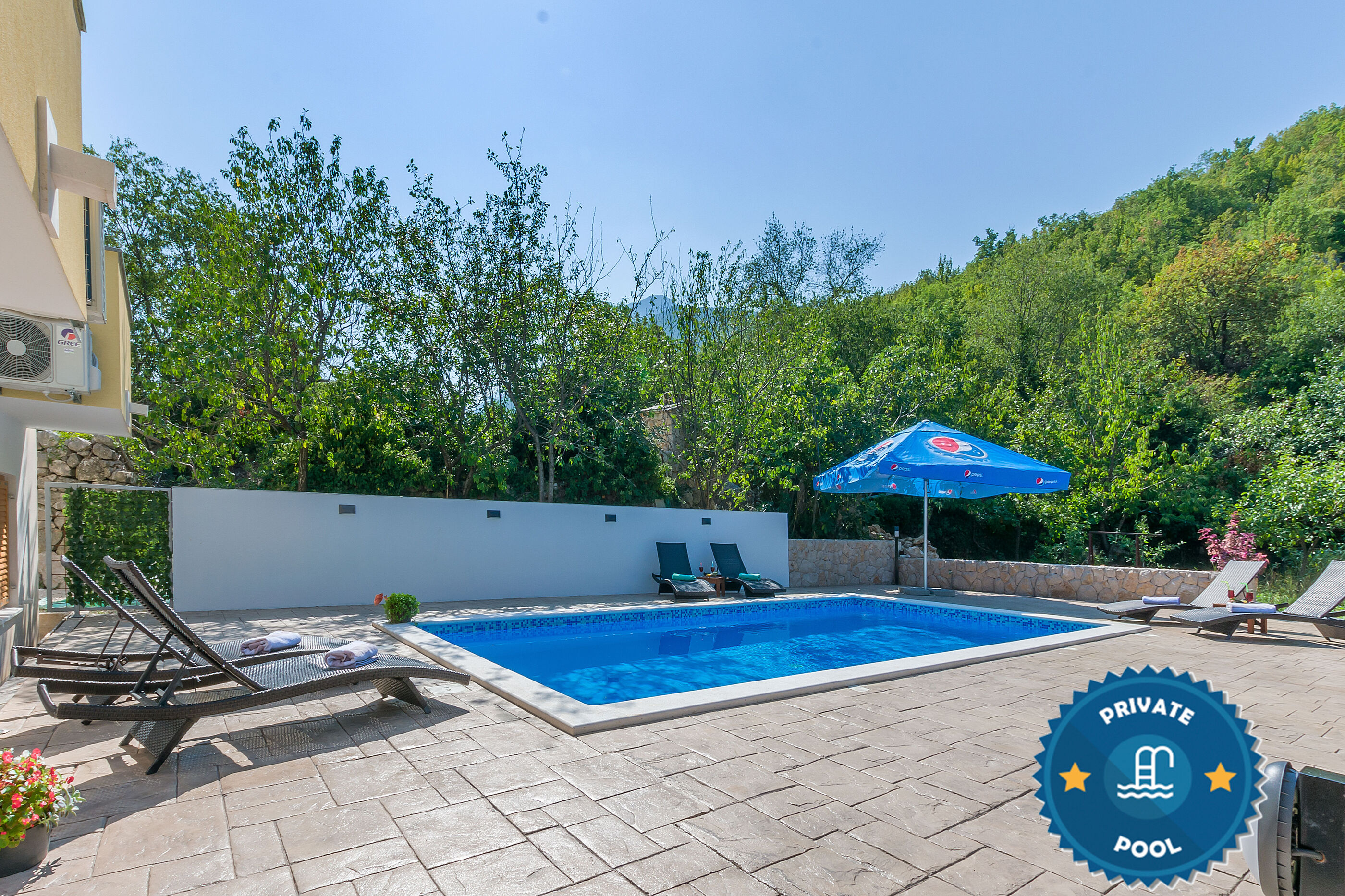 House Marijan 43541-K1