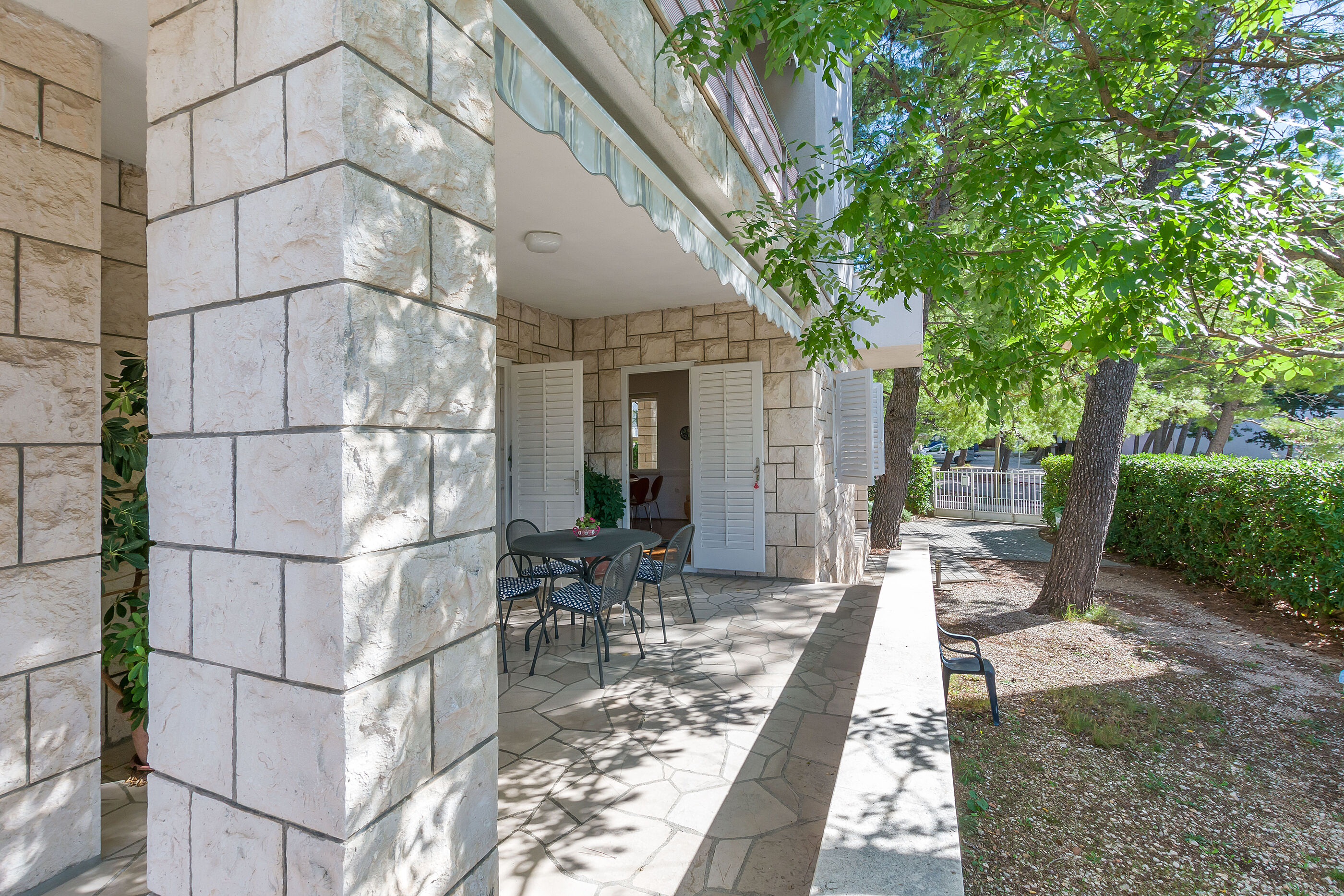 Apartments Dubravka 30251-A1