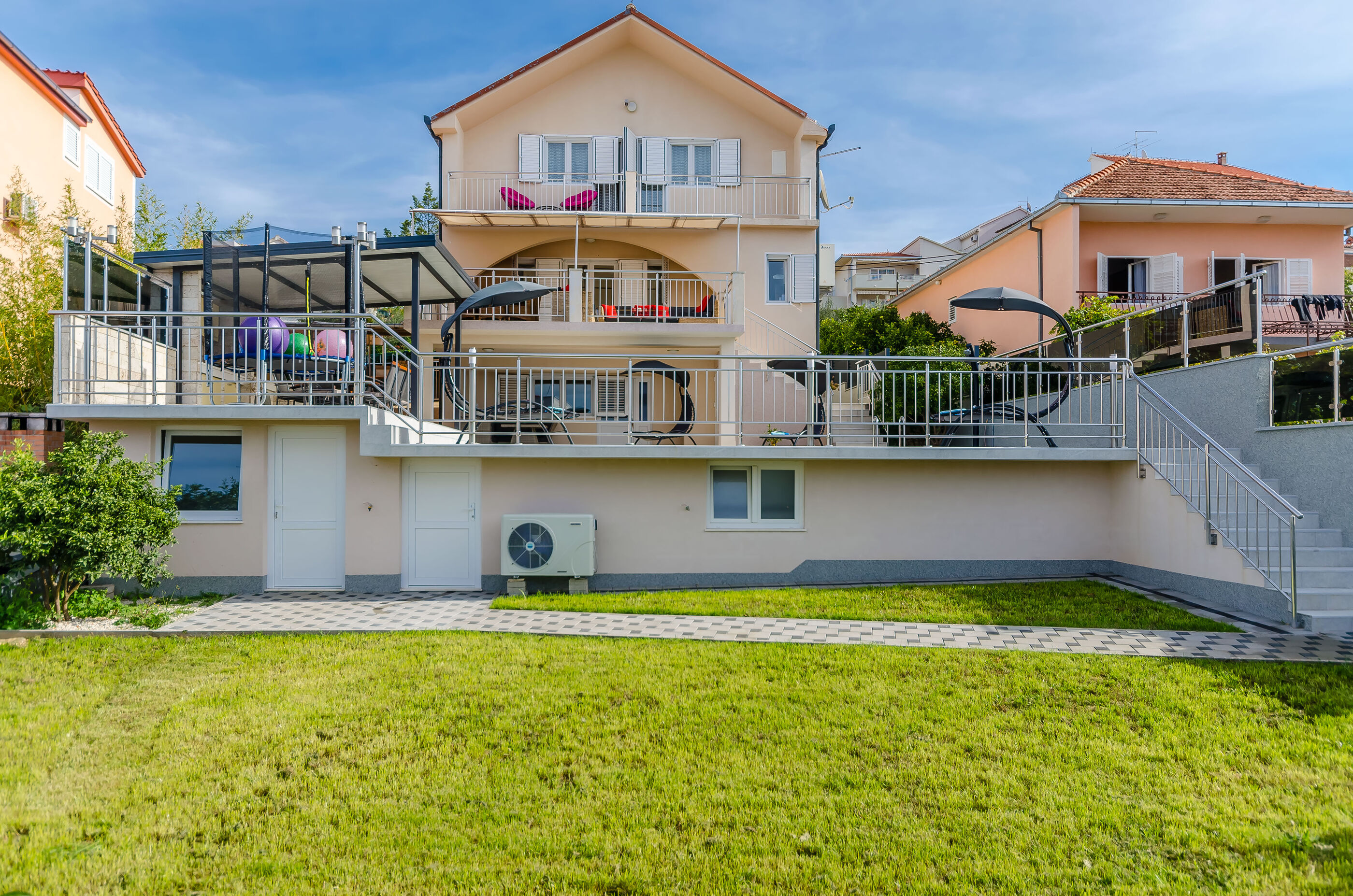 Villa Urban V6681-K1