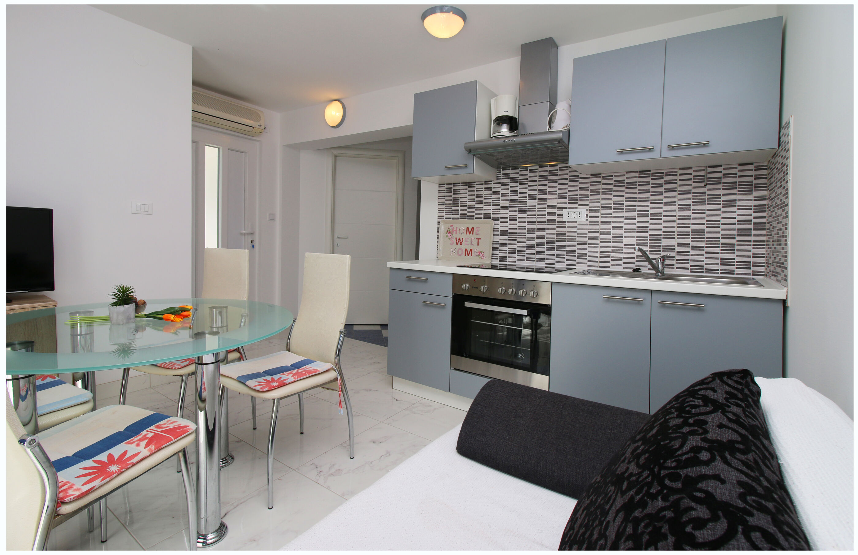 Apartments Elvis 40453-A3