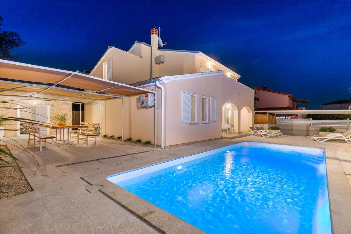 Villa Ostone 74188-K1