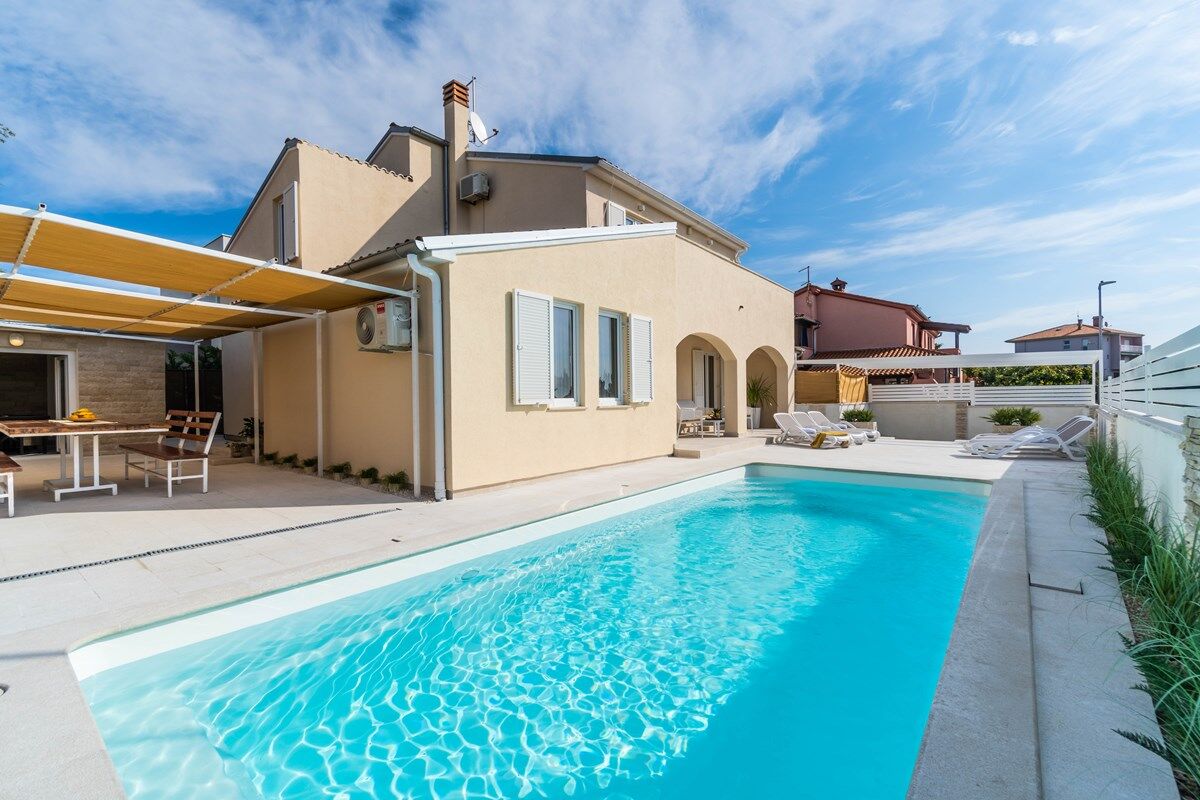 Villa Ostone 74188-K1