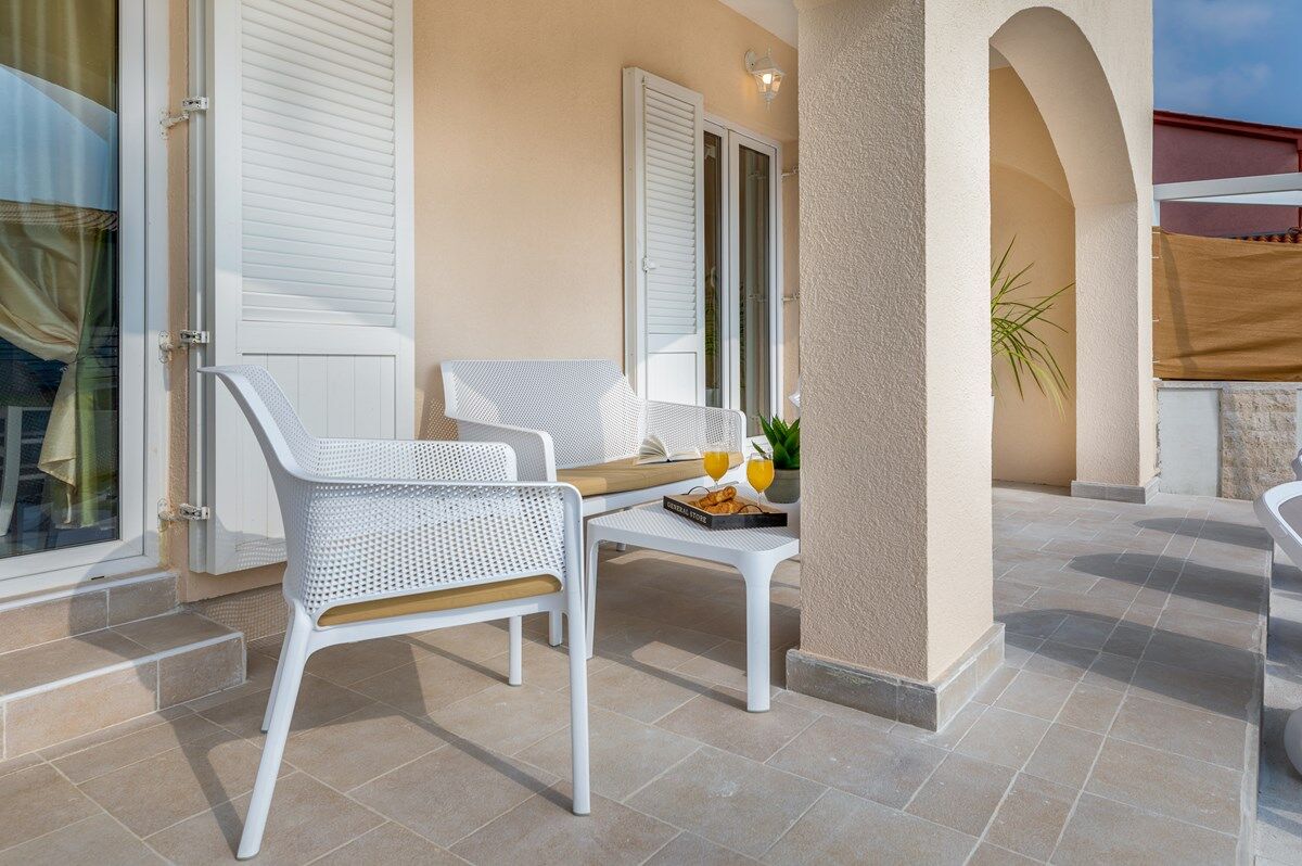 Villa Ostone 74188-K1