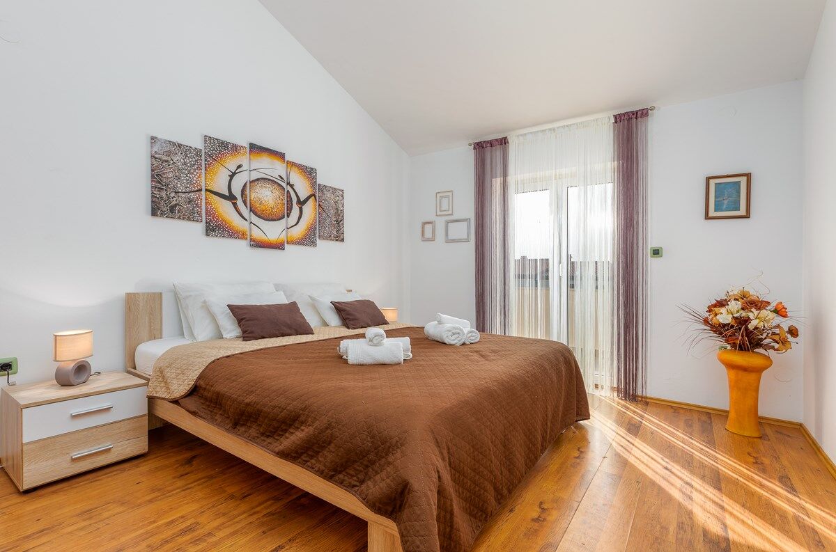 Villa Ostone 74188-K1