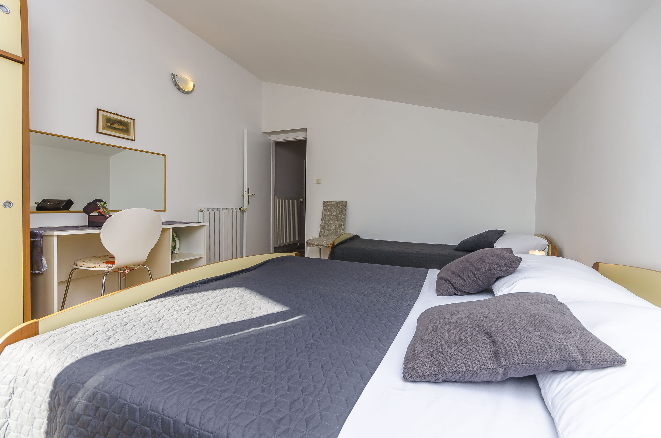 Apartments Manda 11561-A2