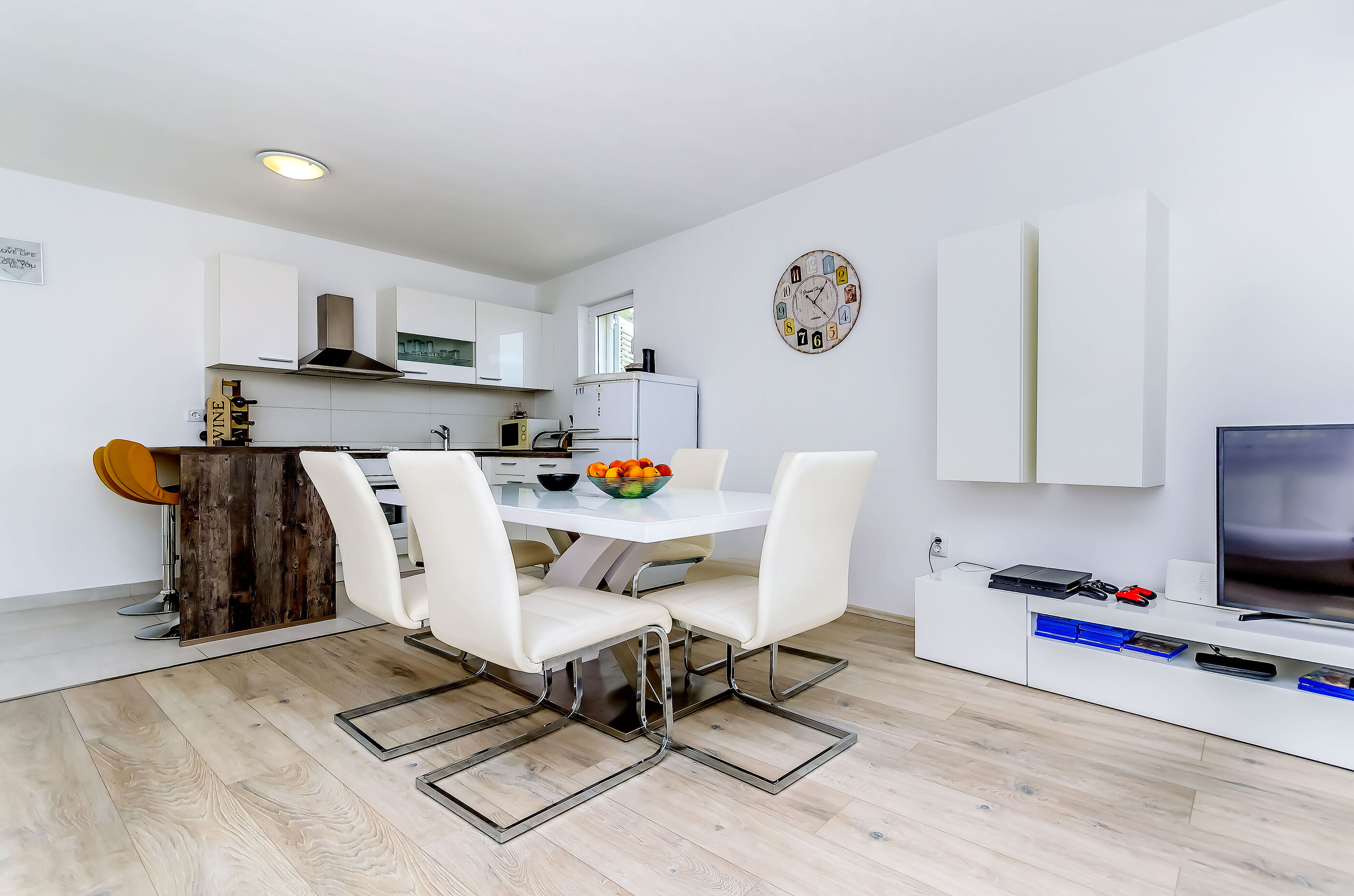 House Ivana 34441-K1
