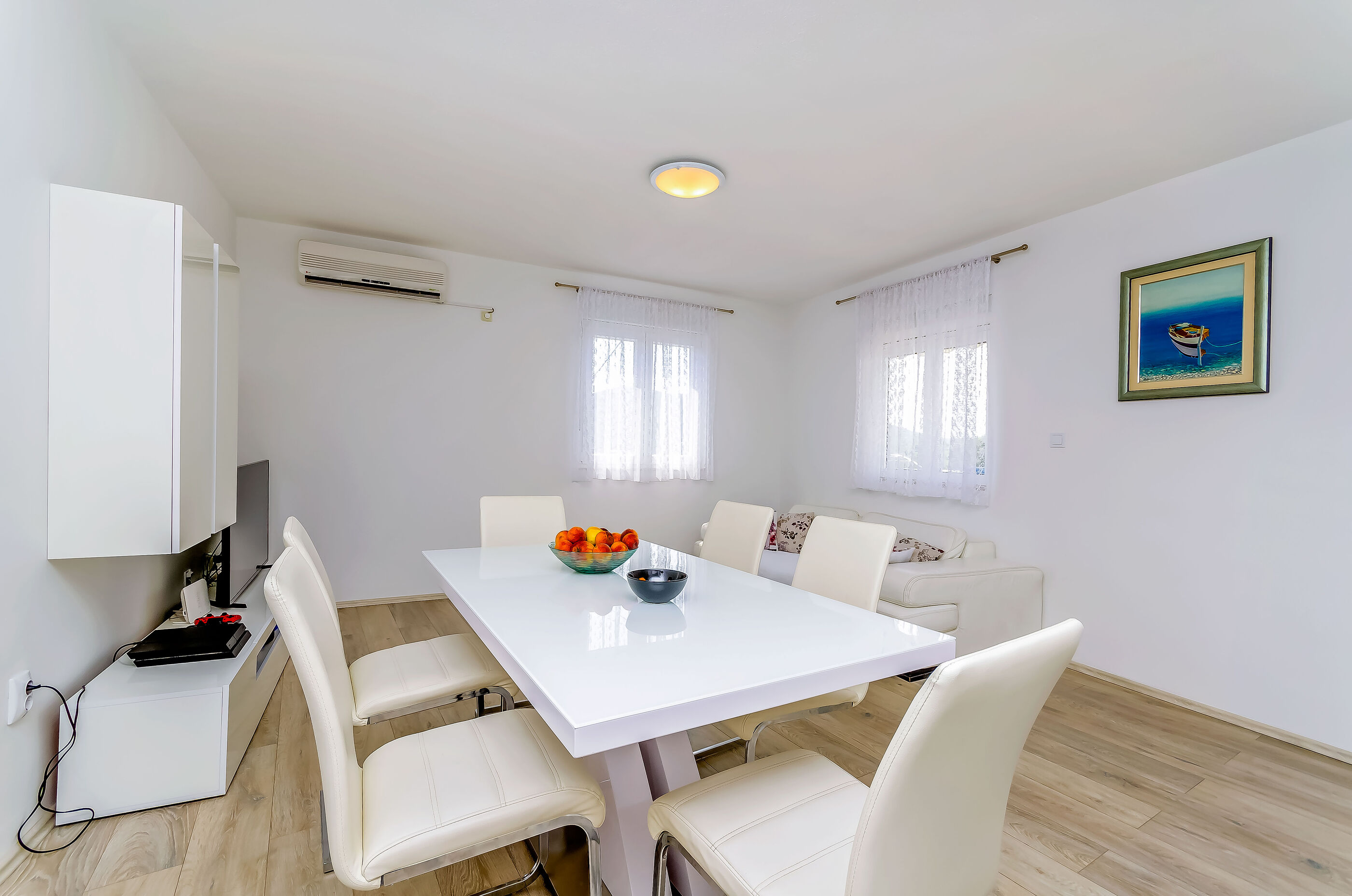 House Ivana 34441-K1