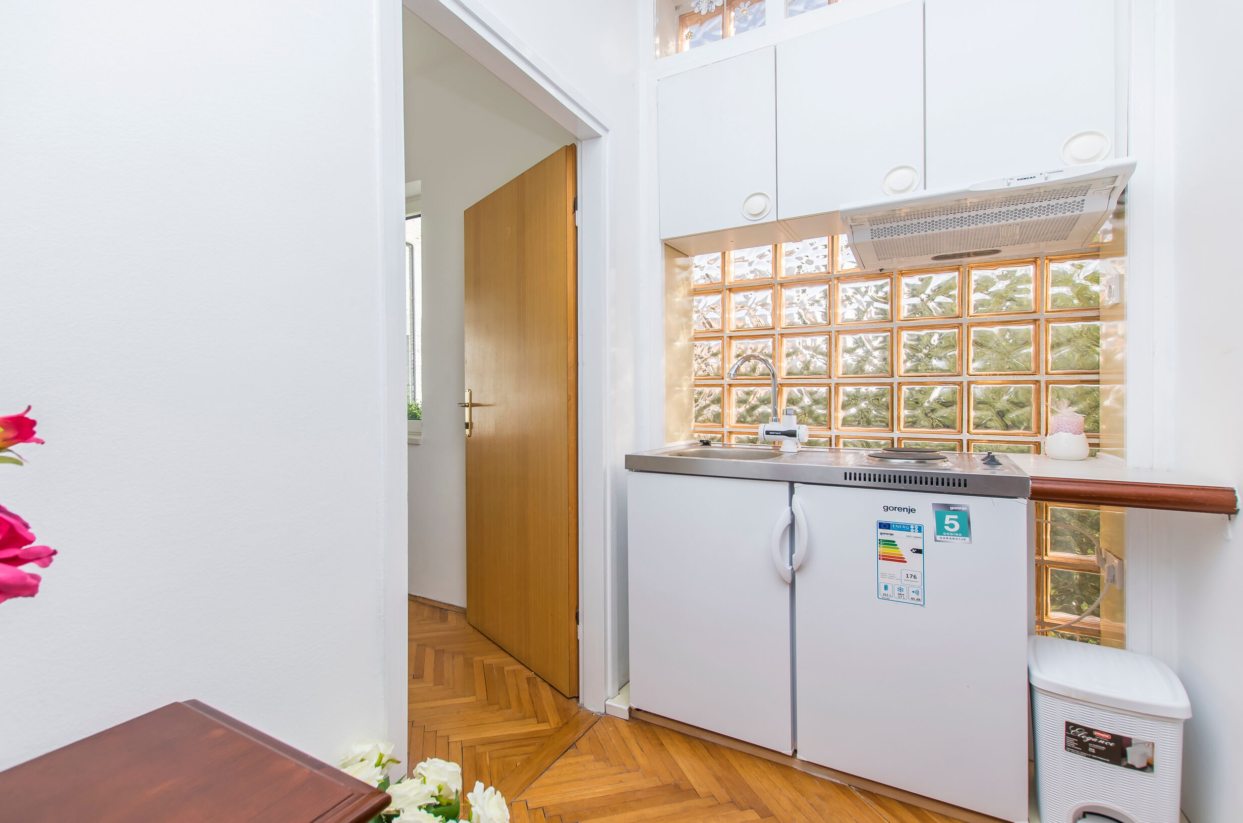 Apartment and Rooms Franka 79351-A1