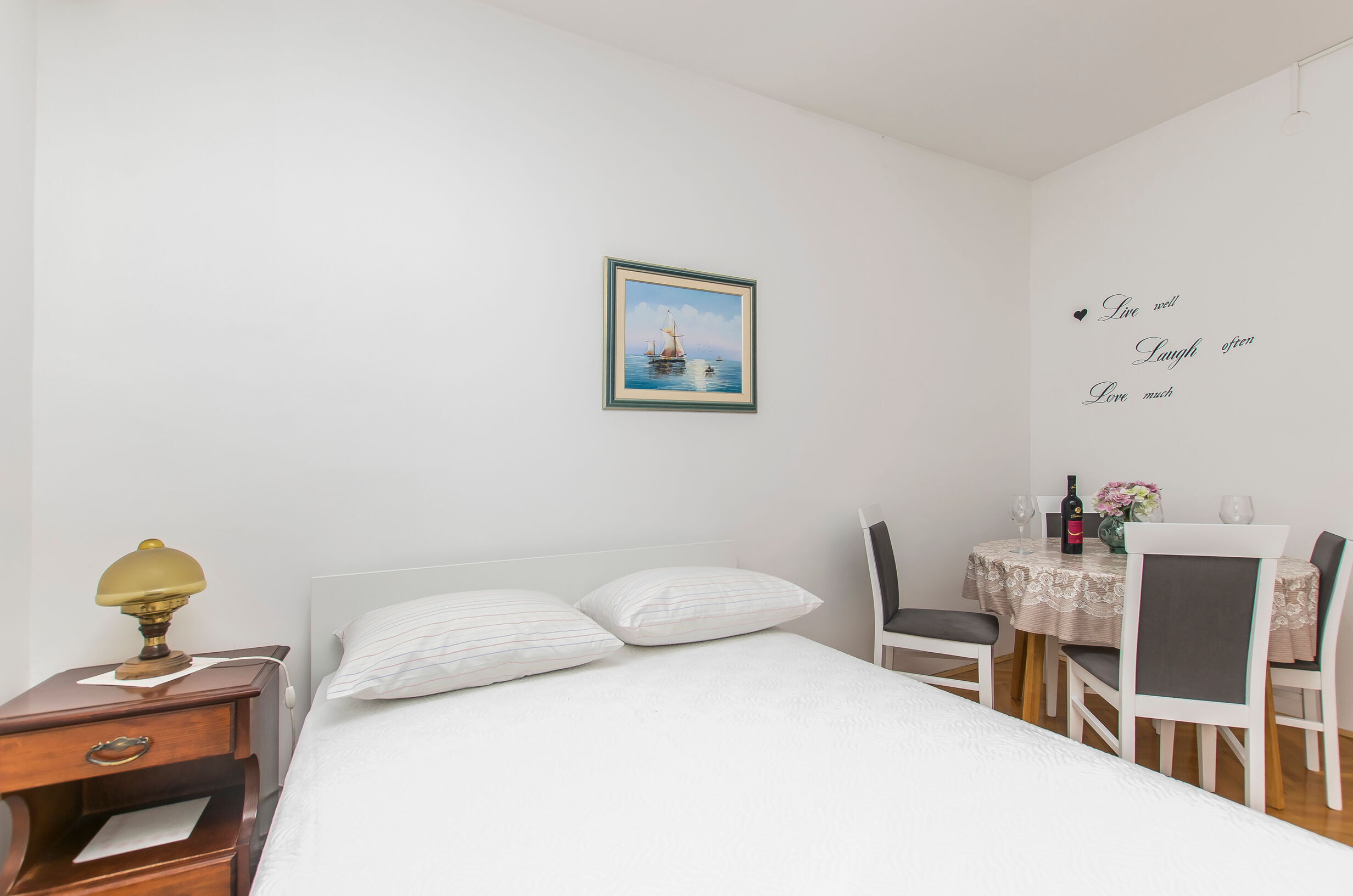 Apartment and Rooms Franka 79351-A1
