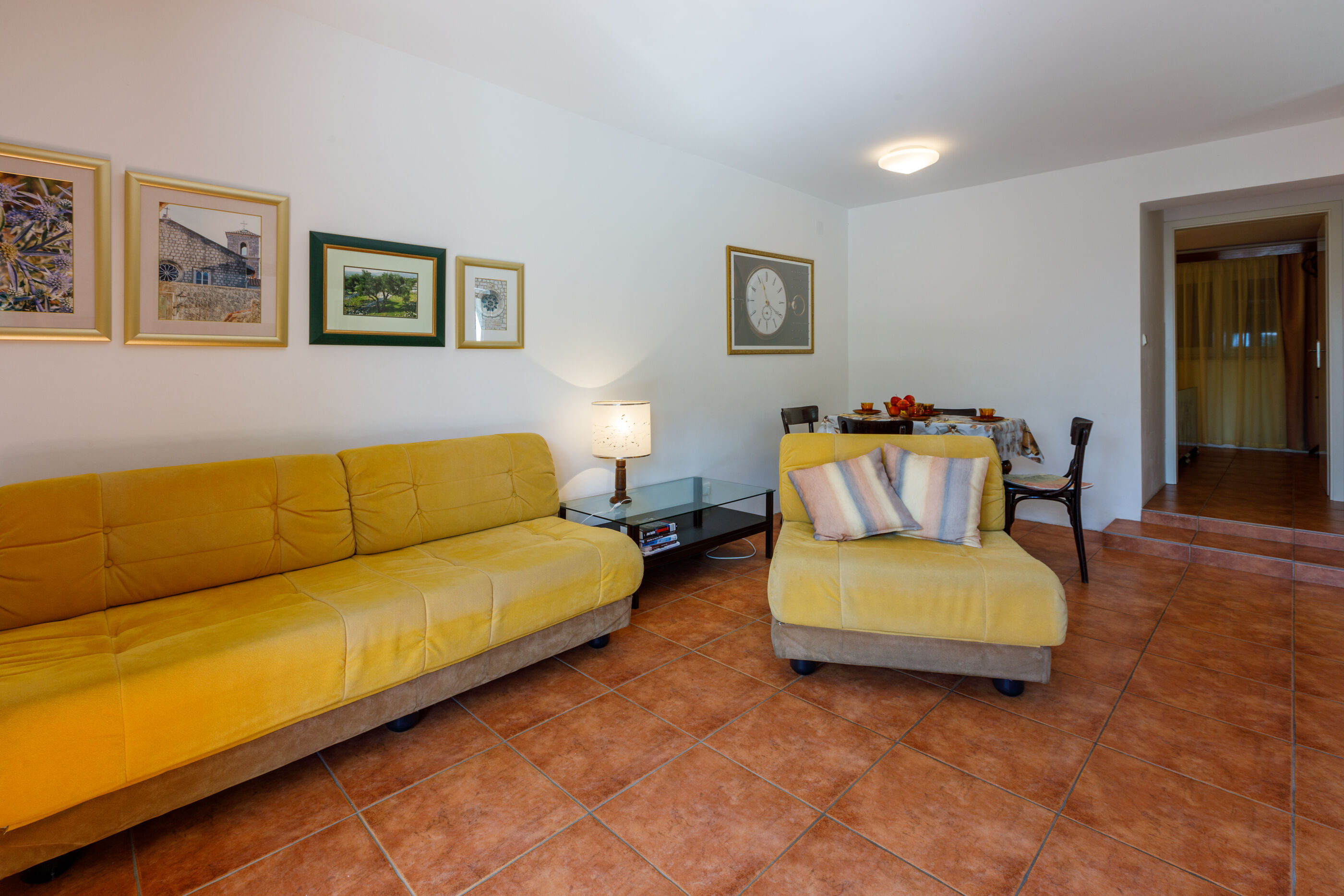 Apartments Lončarić 62761-A1