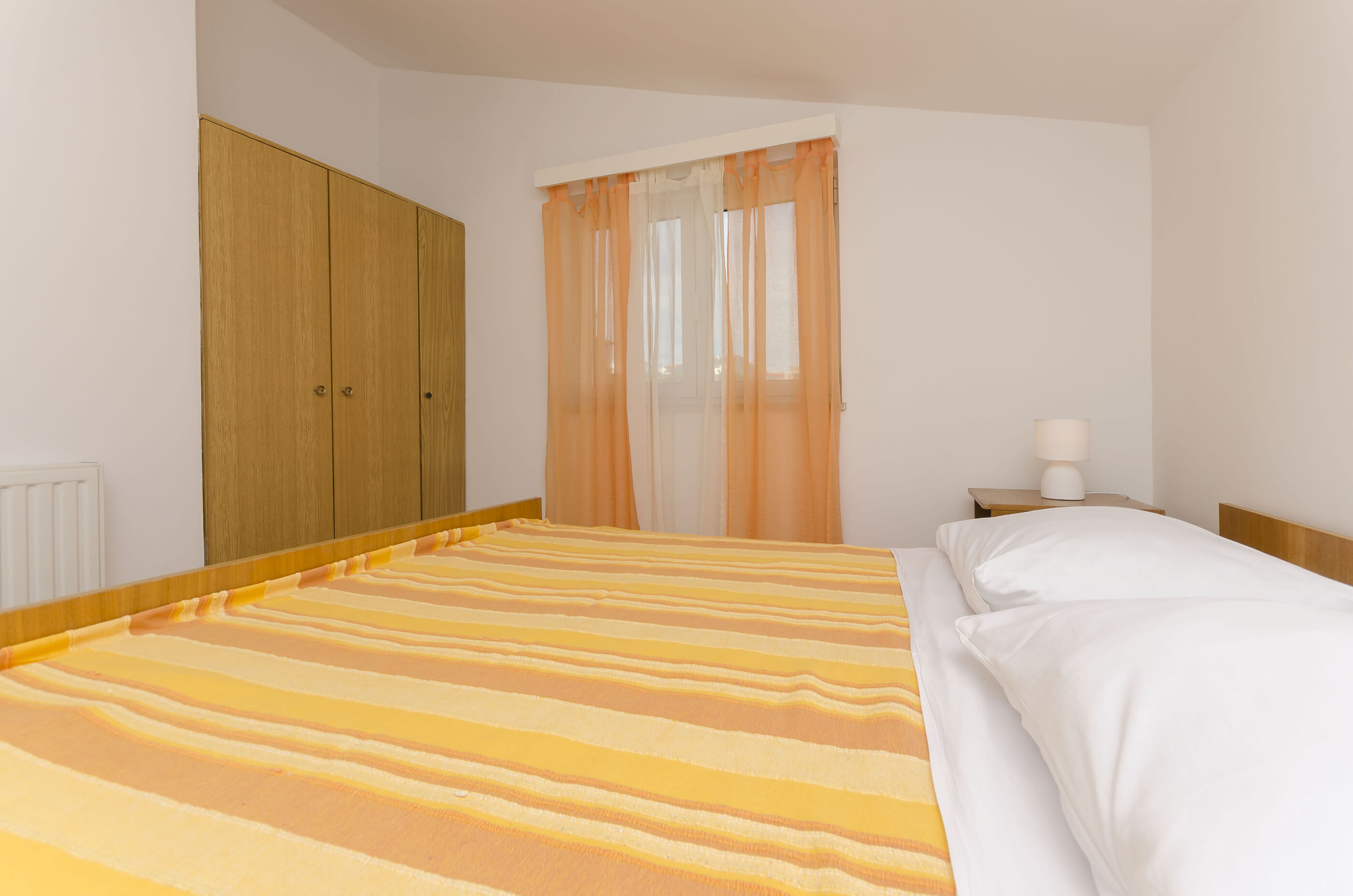 Apartments Manda 11561-A1