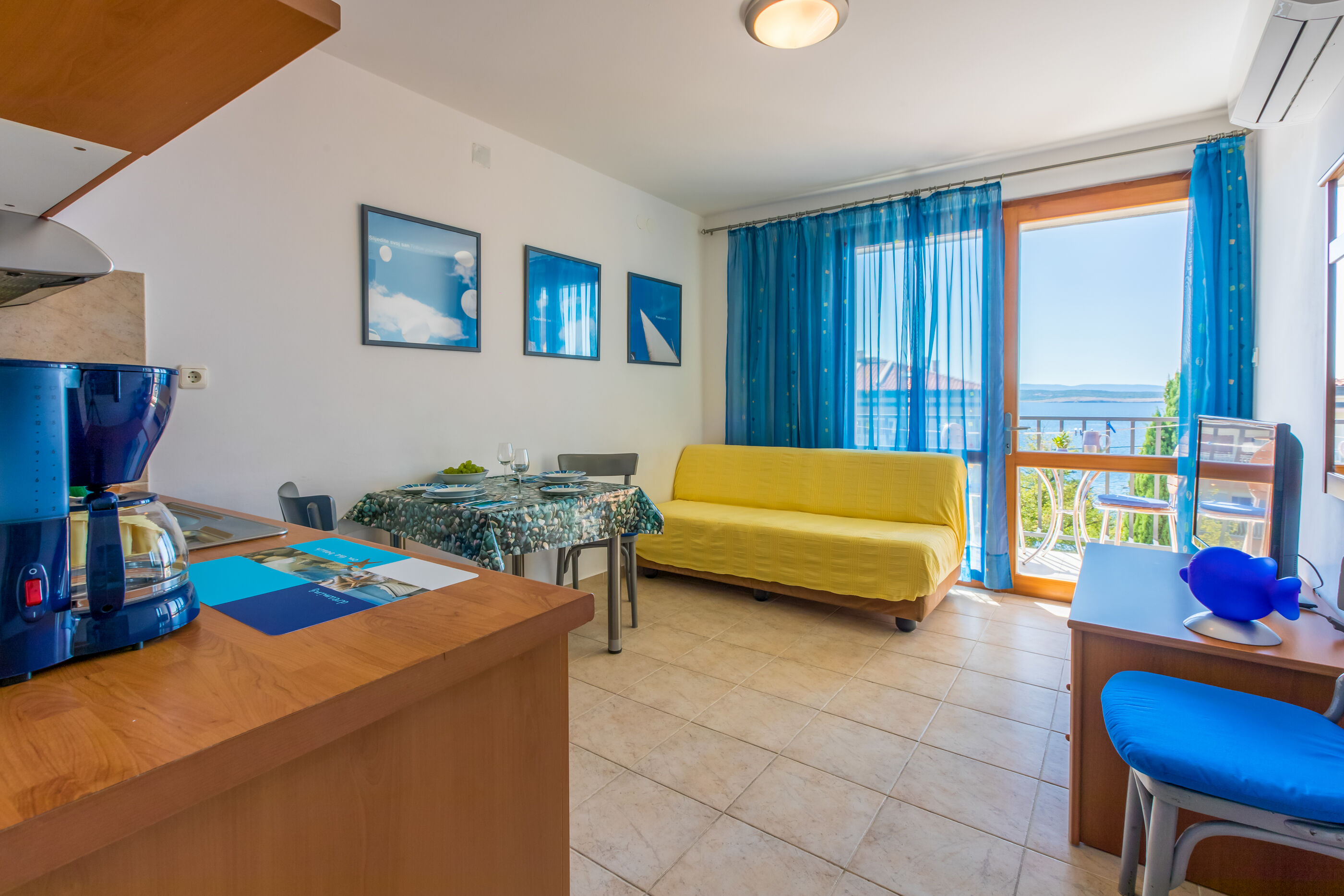 Apartments Lončarić 62761-A2