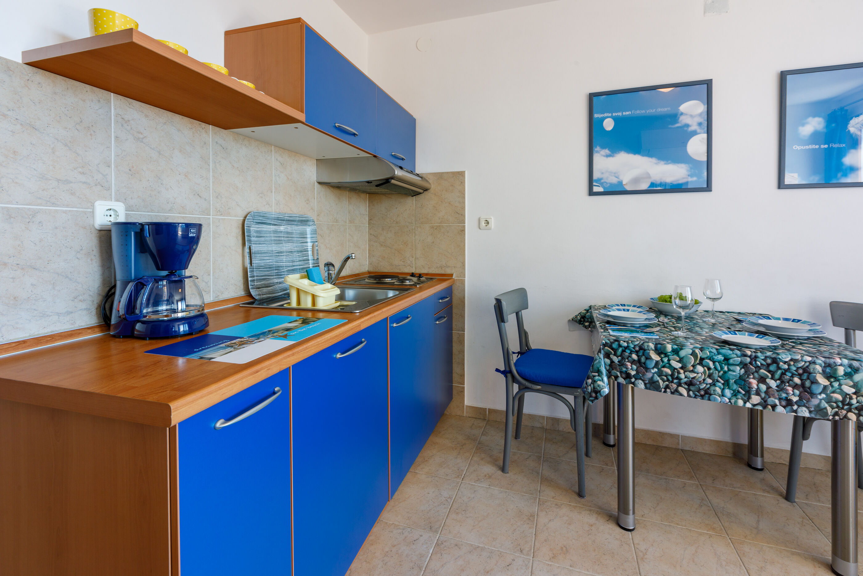 Apartments Lončarić 62761-A2