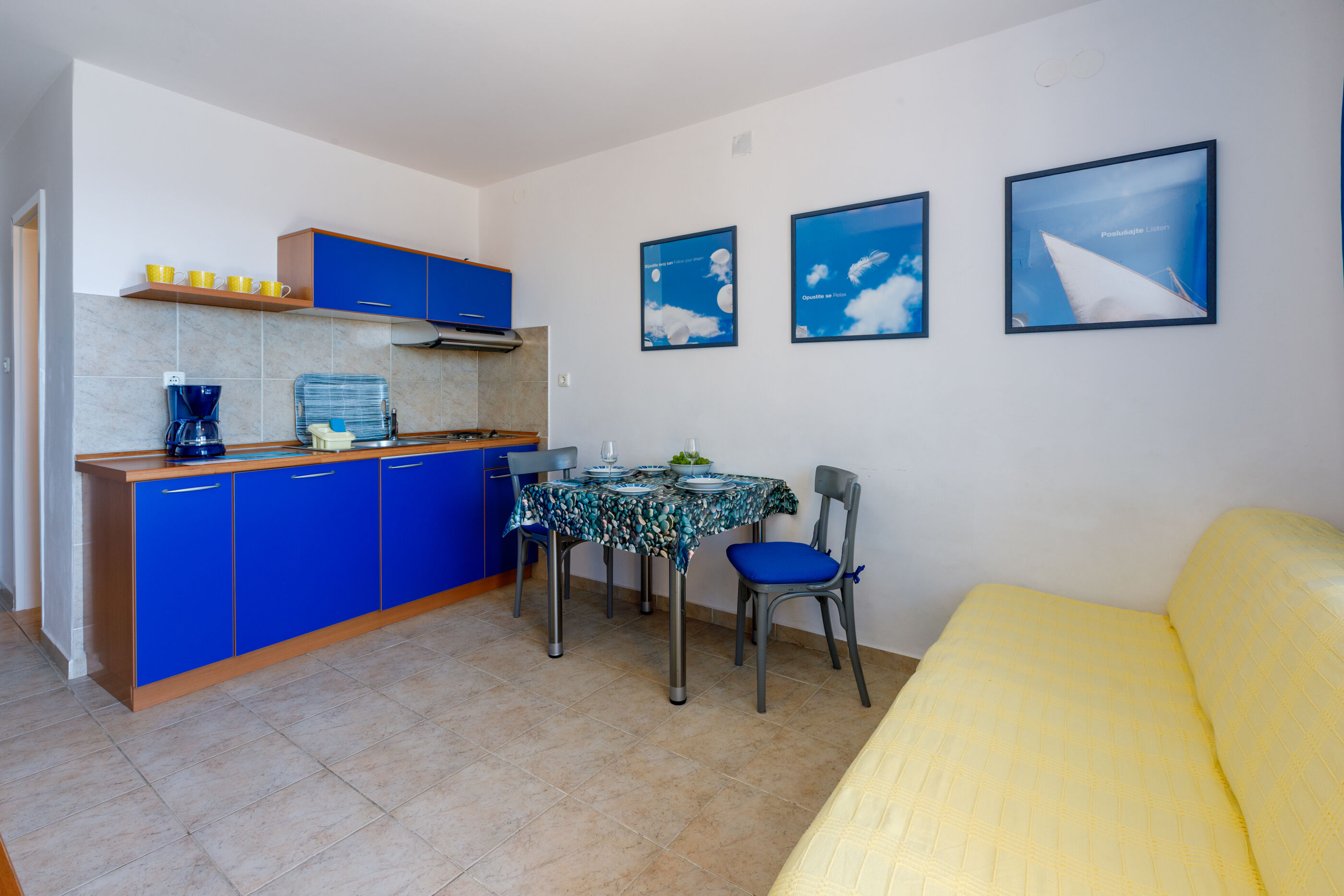 Apartments Lončarić 62761-A2