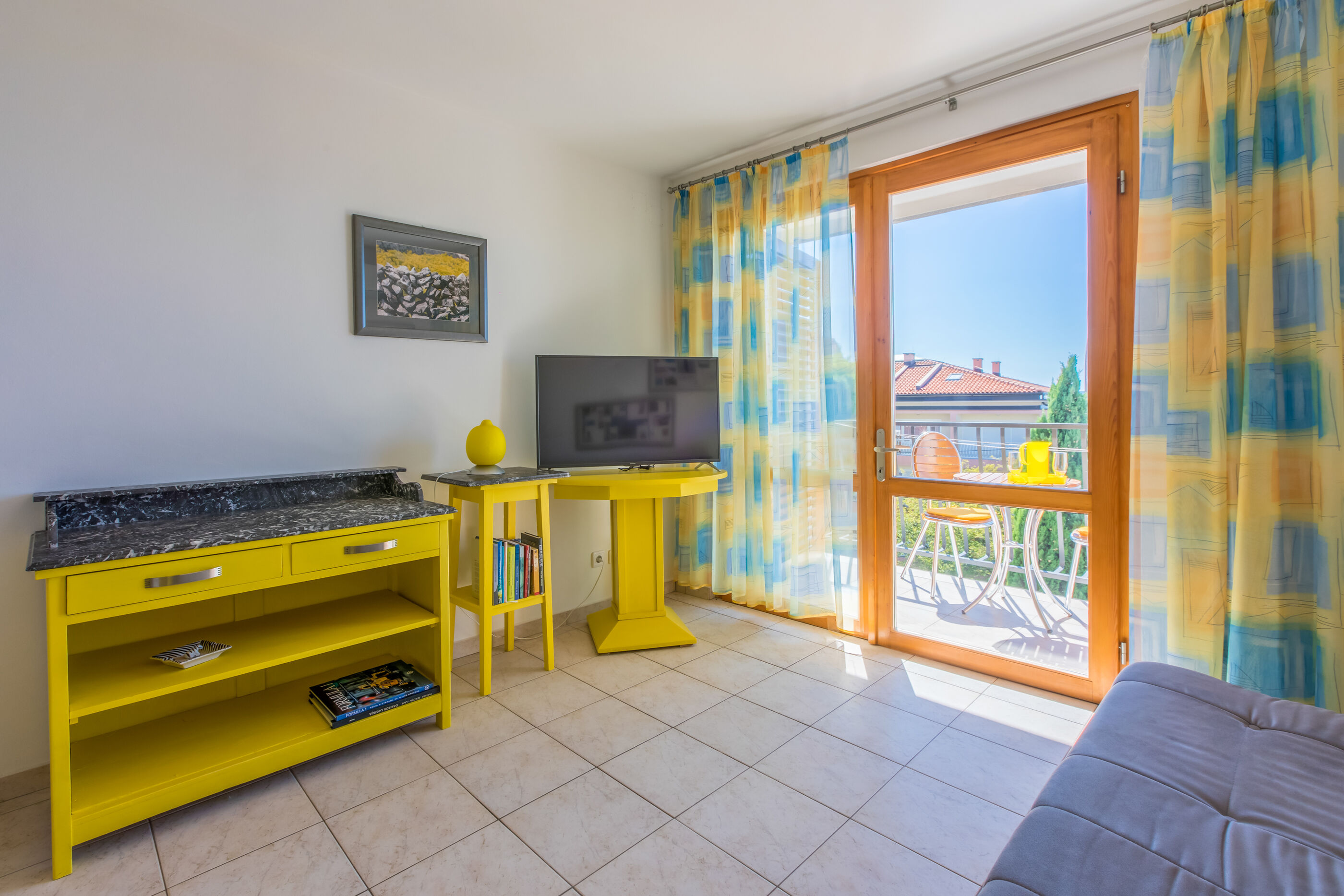 Apartments Lončarić 62761-A3