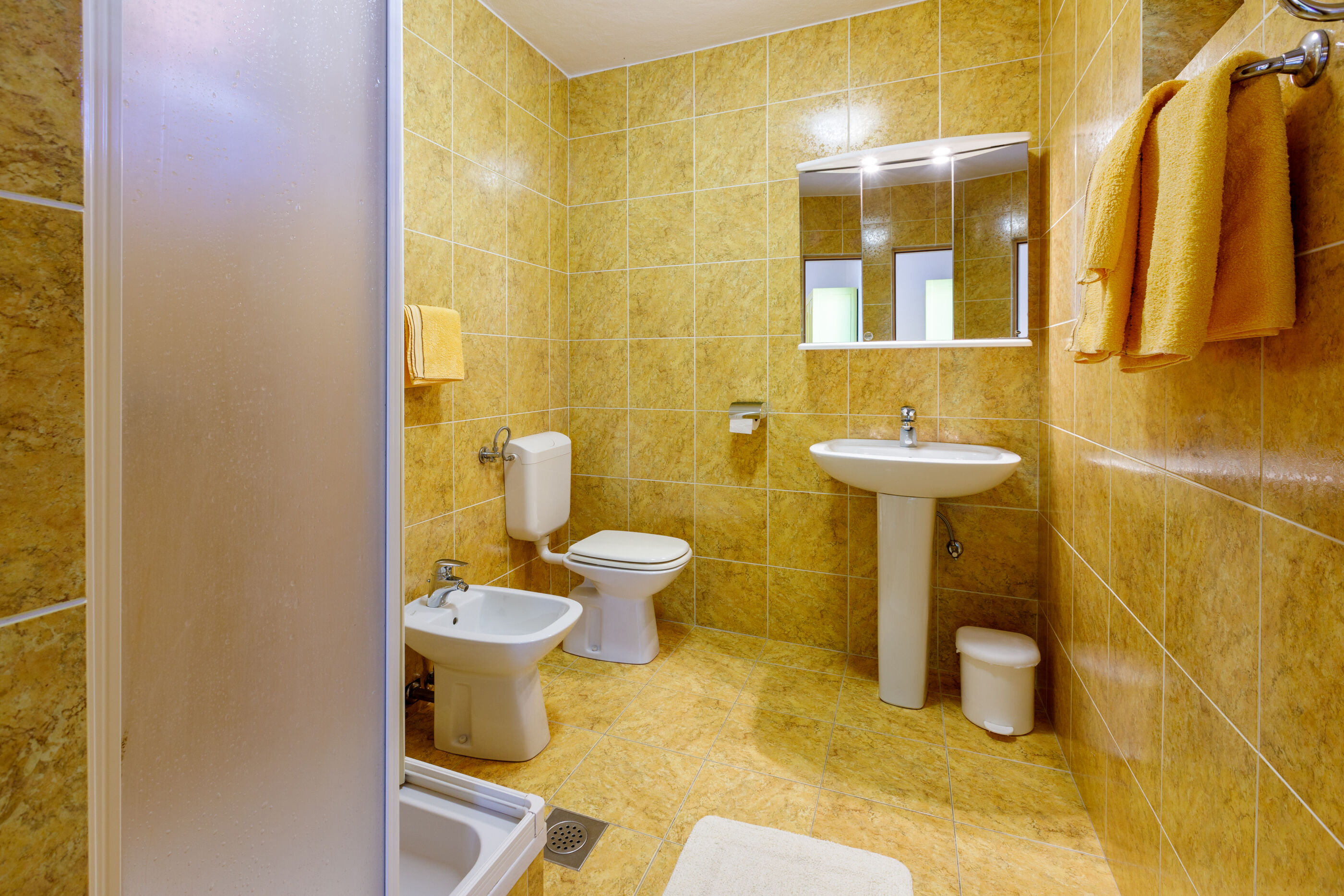 Apartments Lončarić 62761-A3