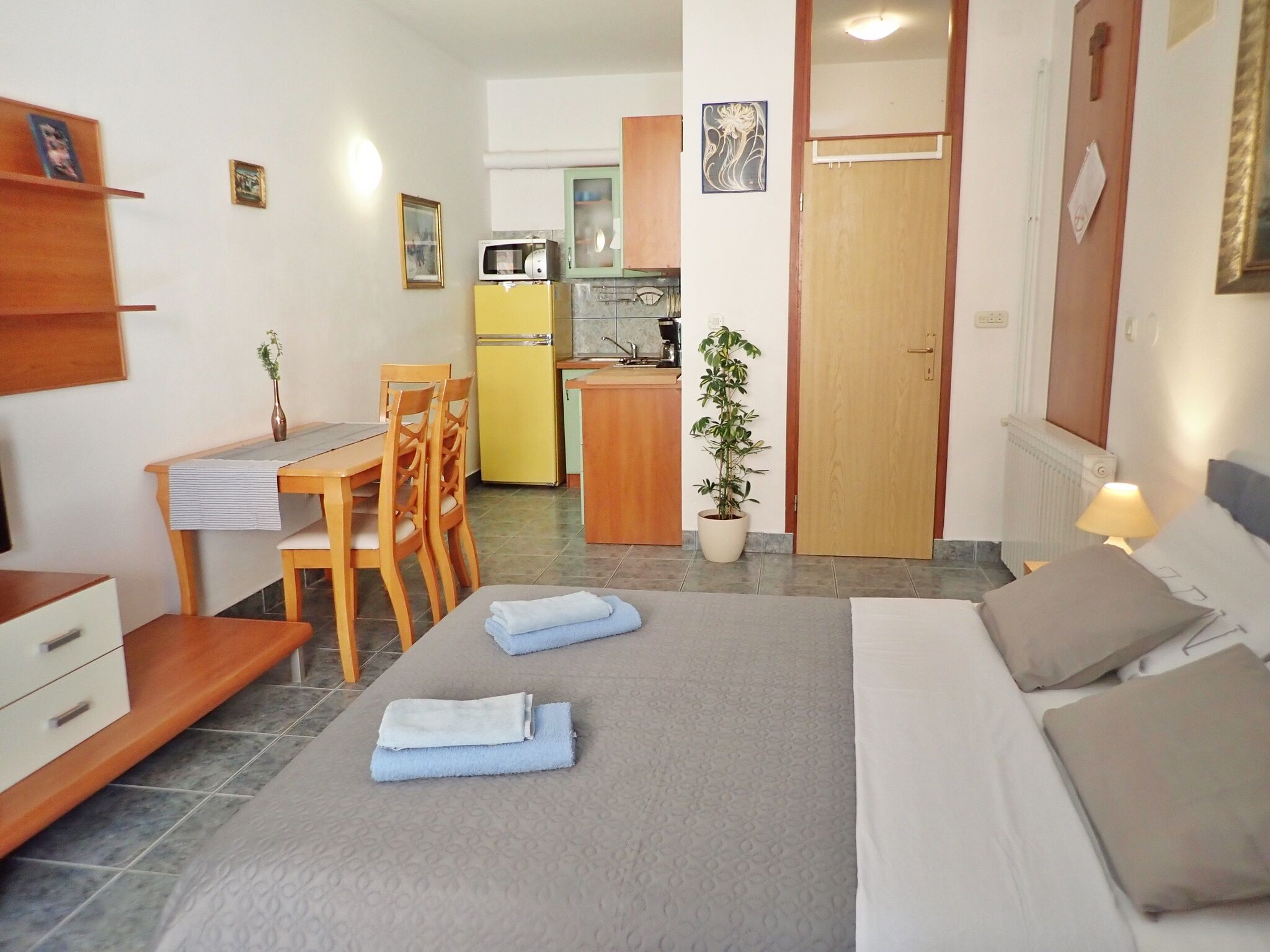 Apartments Blue Ivy 79842-A2