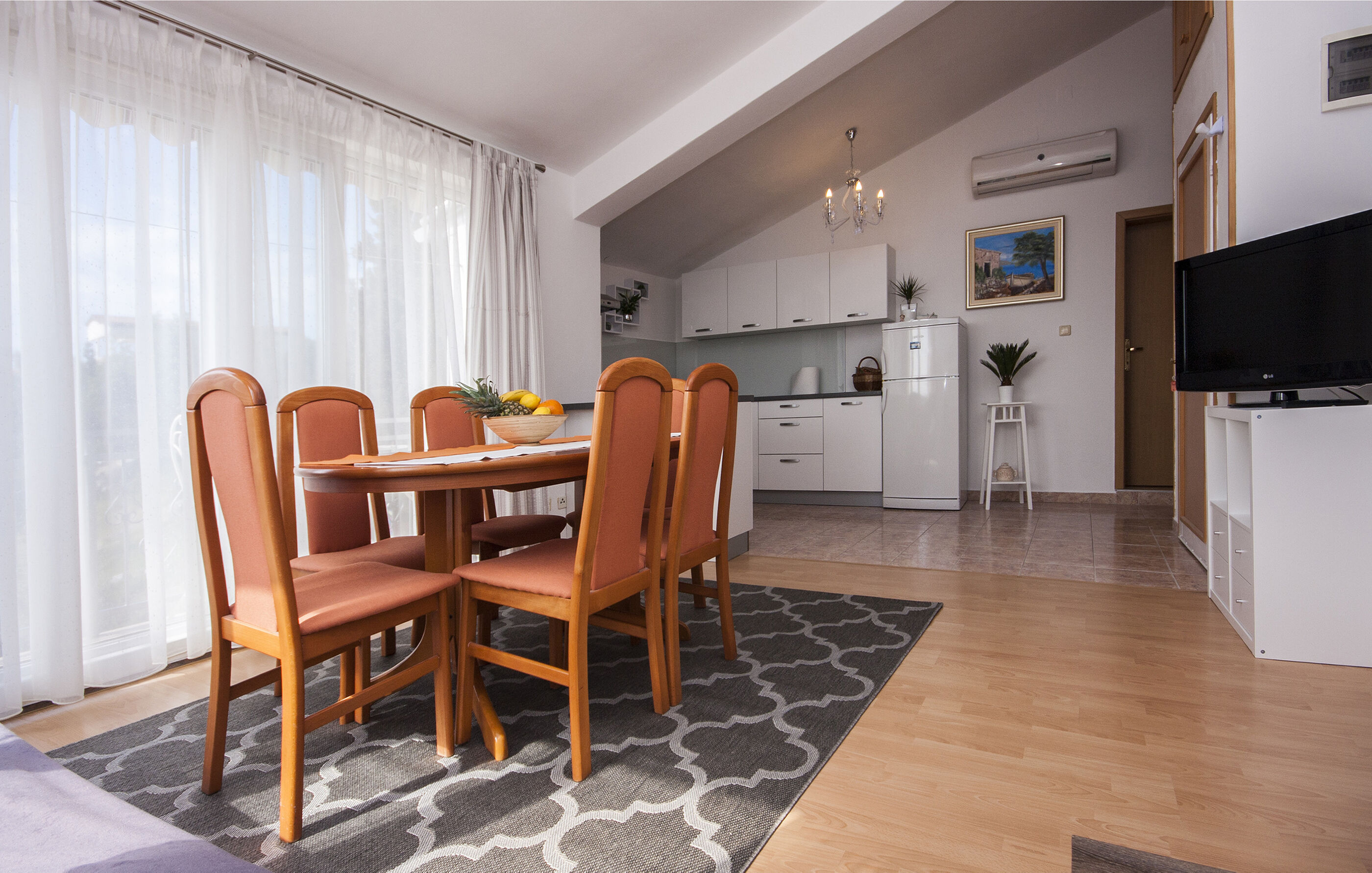 Apartments Tresan 81323-A3