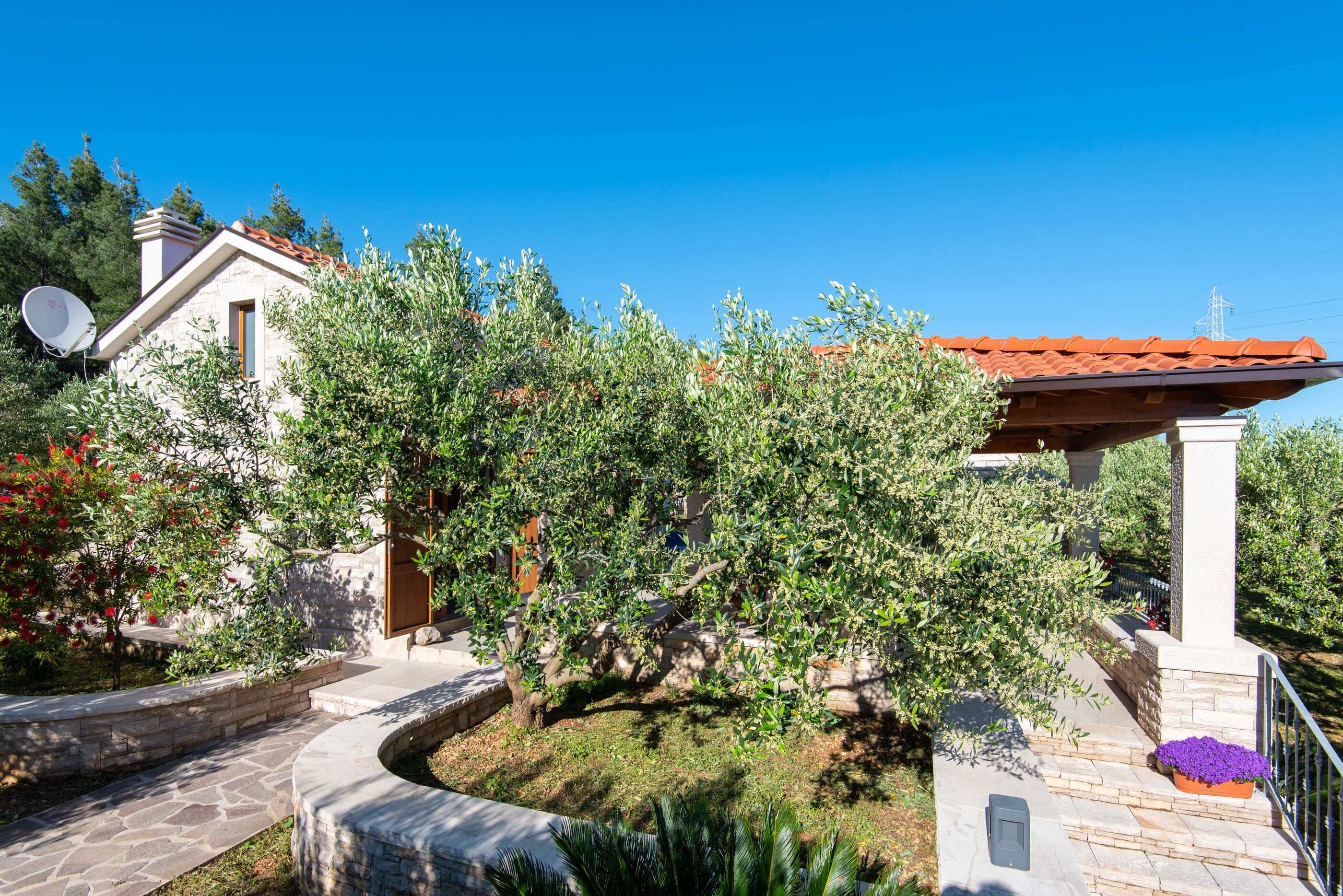 House Little Stone House 21523-K1