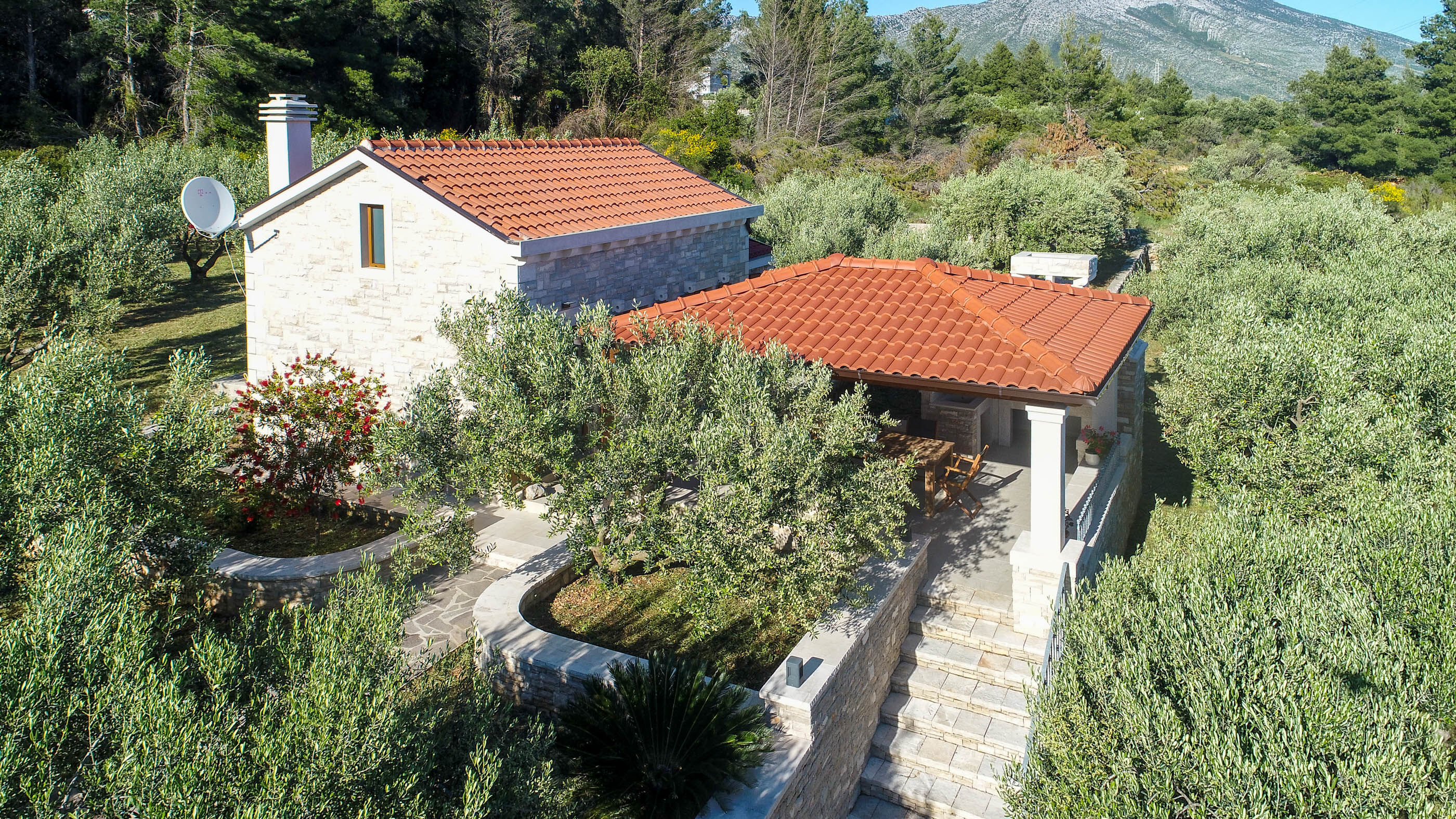 House Little Stone House 21523-K1