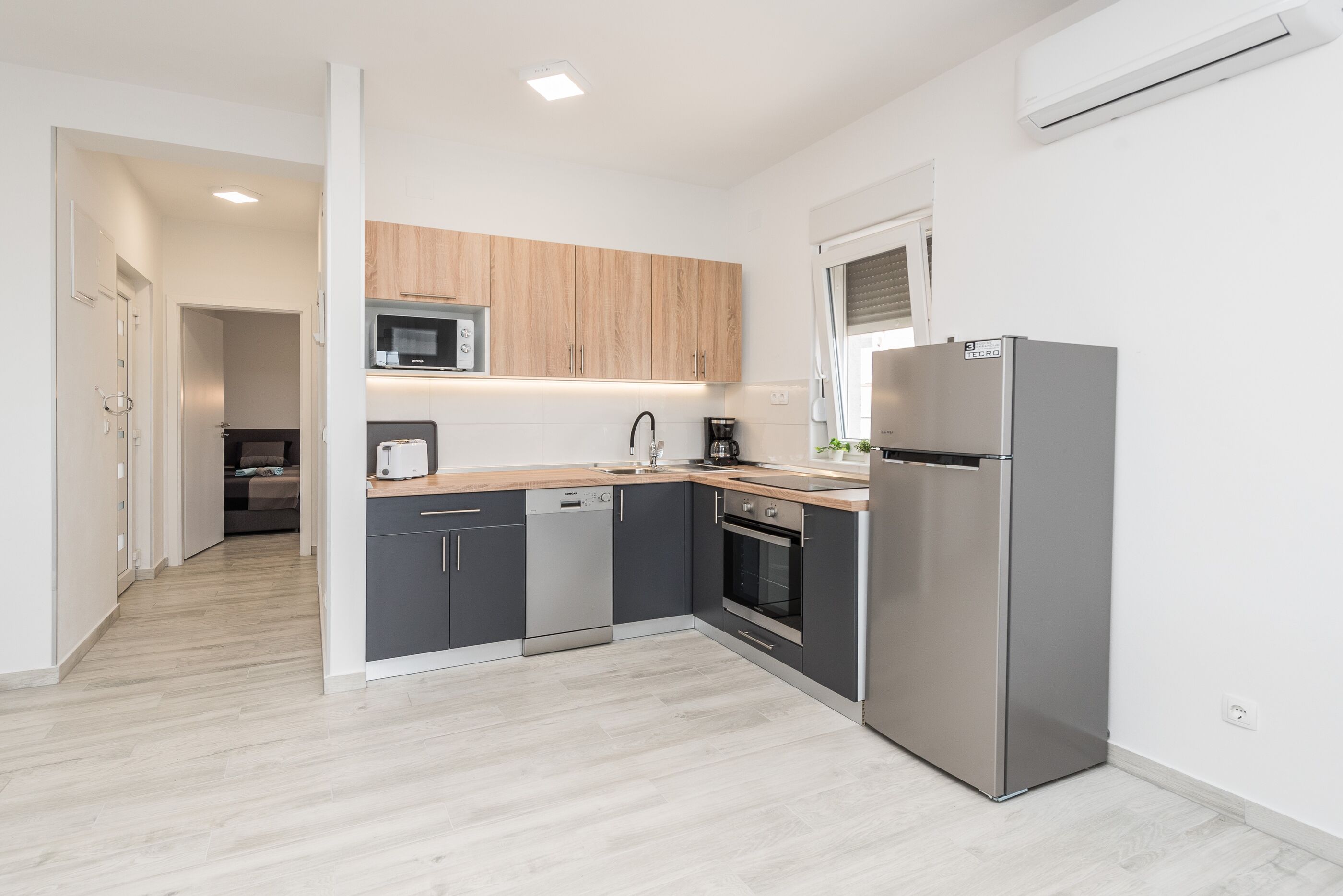 Apartments Bircic 29783-A1