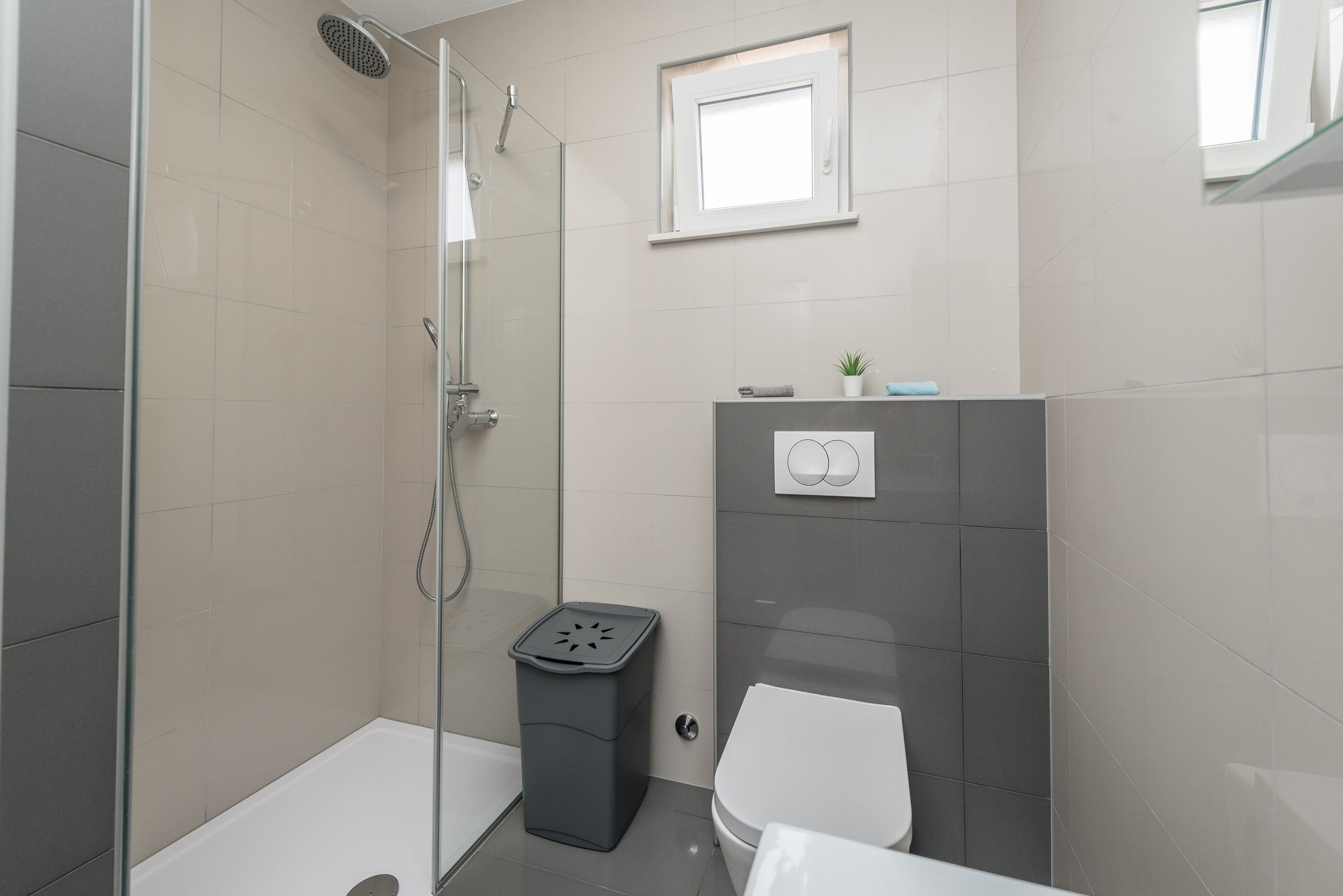 Apartments Bircic 29783-A1