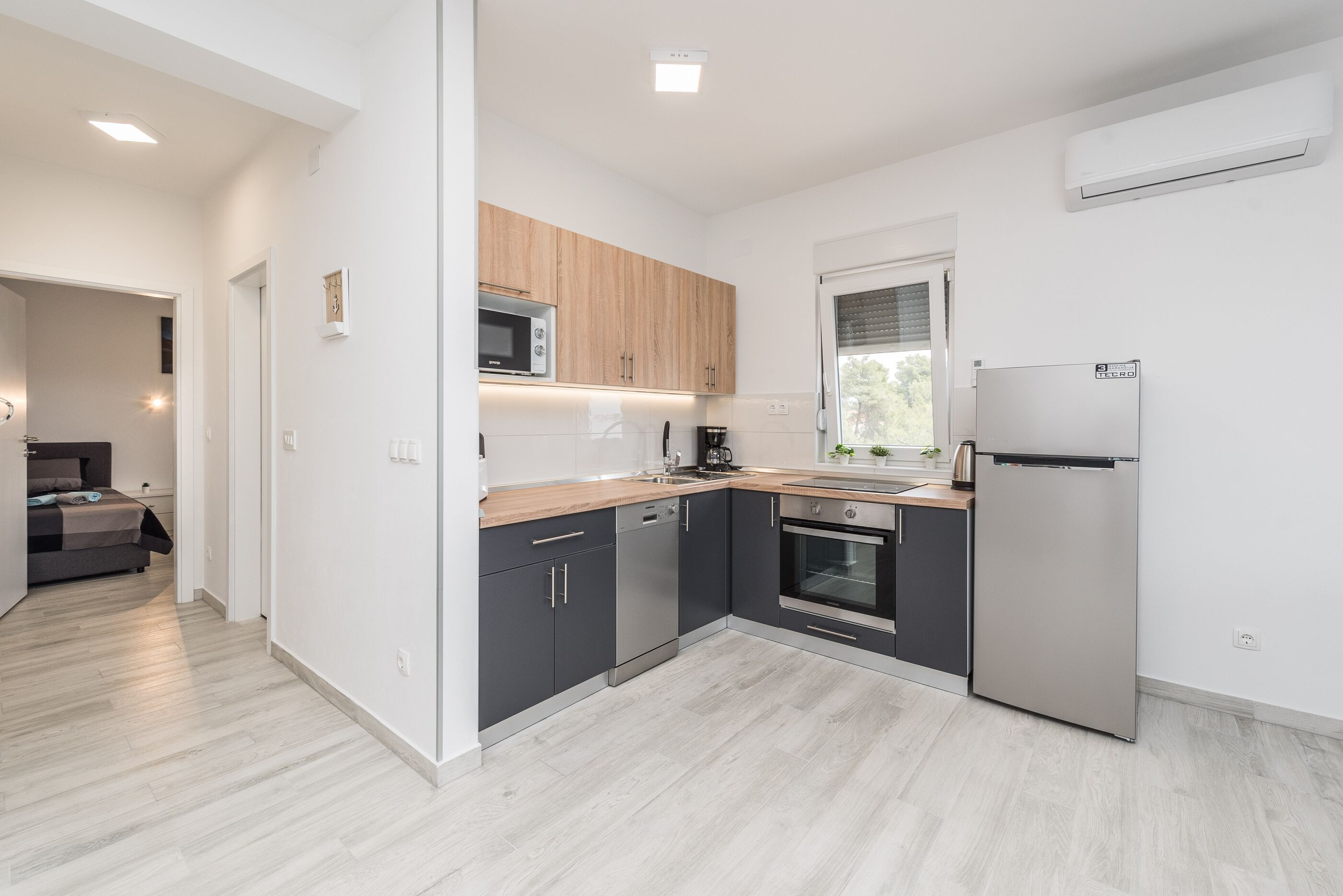 Apartments Bircic 29783-A2