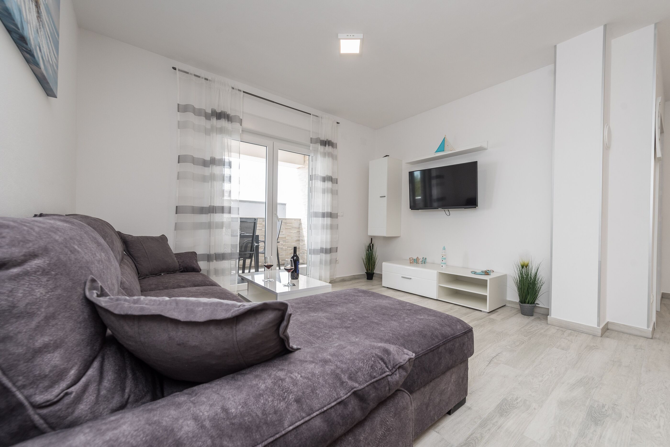 Apartments Bircic 29783-A2