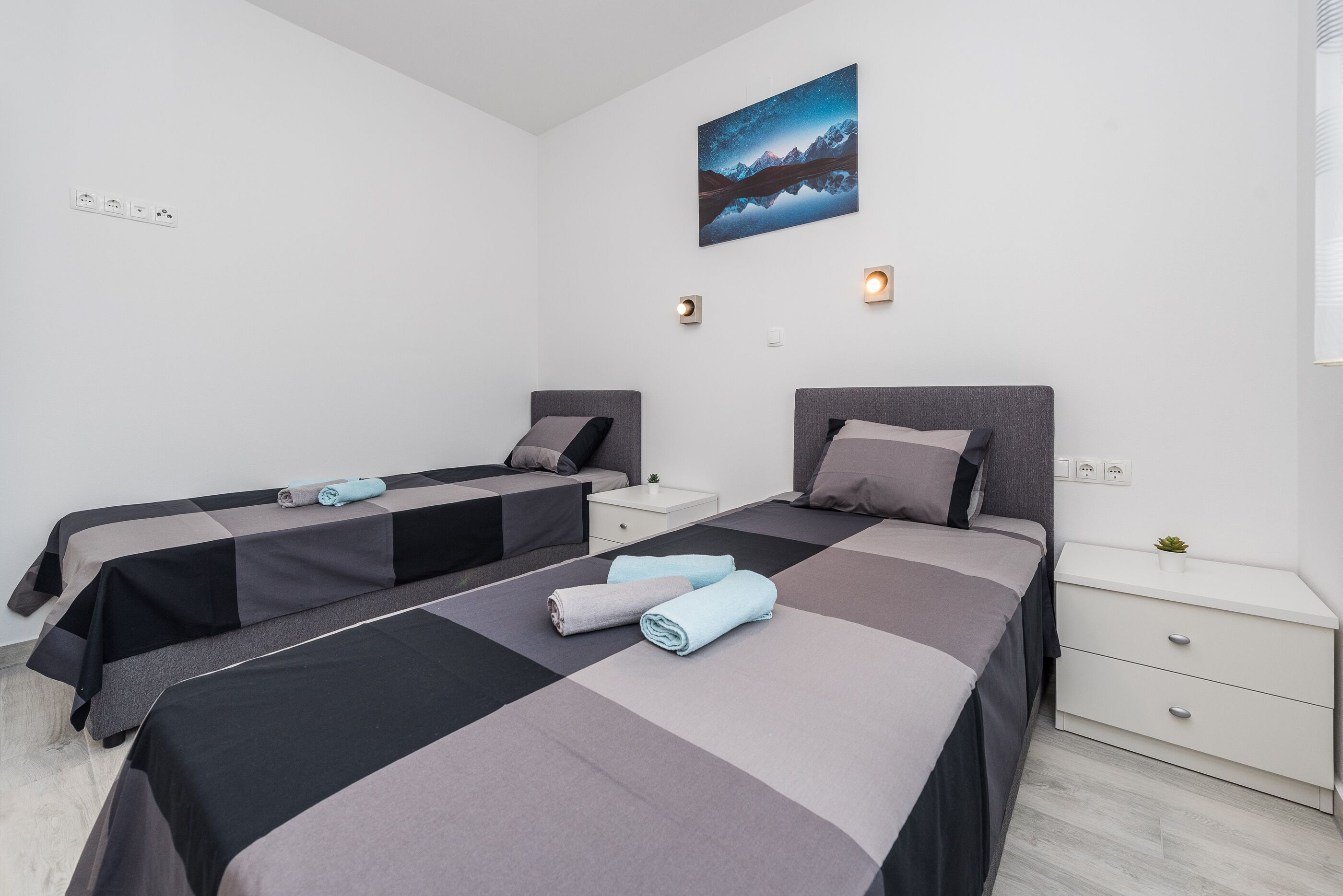 Apartments Bircic 29783-A2