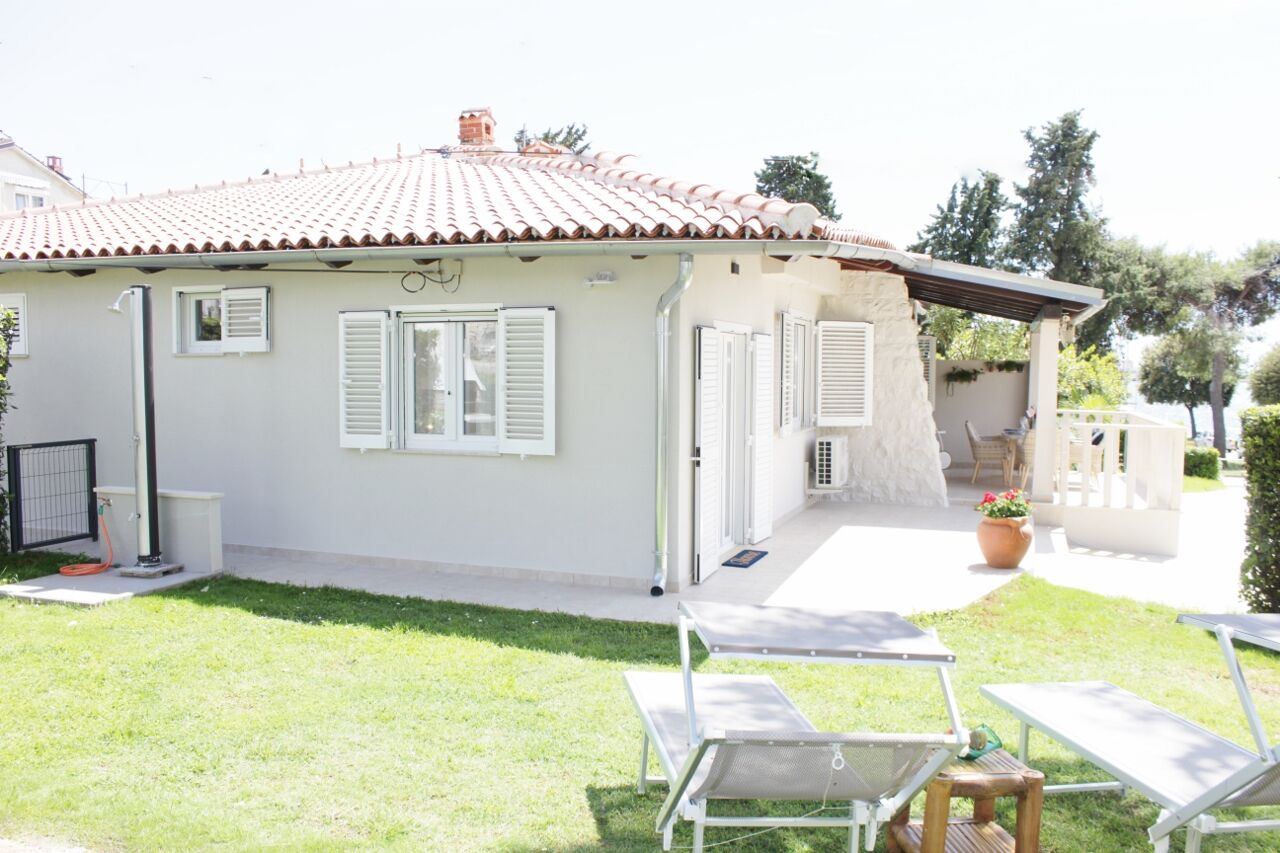 House PUNTA II 17483-K1
