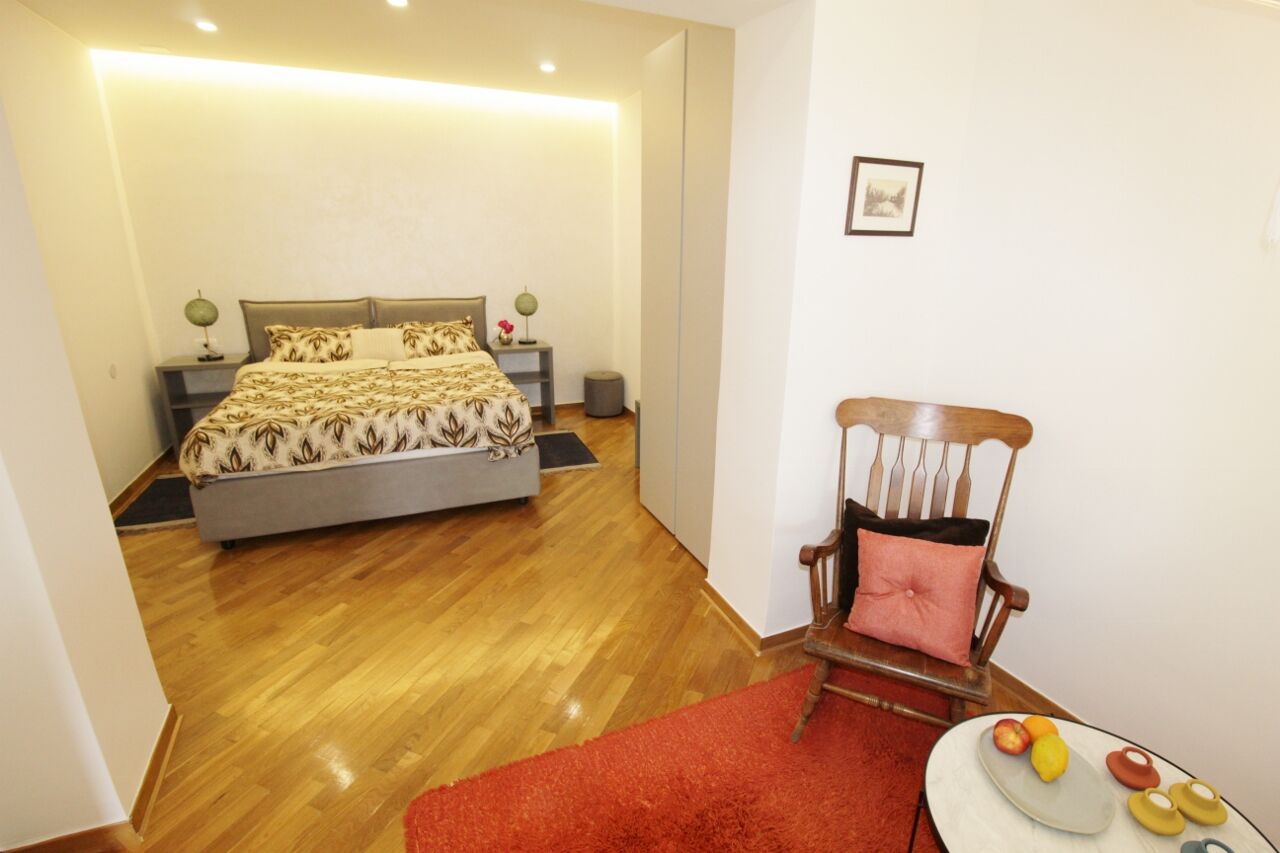 House PUNTA II 17483-K1