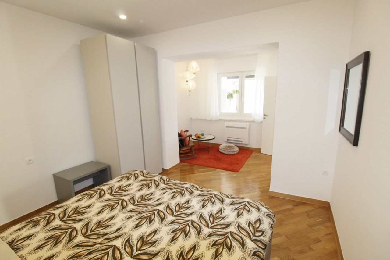 House PUNTA II 17483-K1