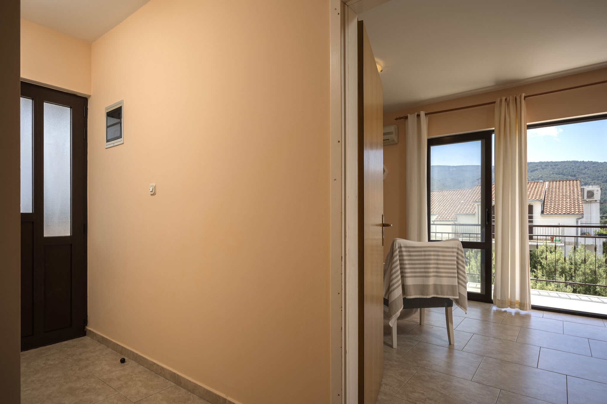 Apartments Zlata 34981-A1