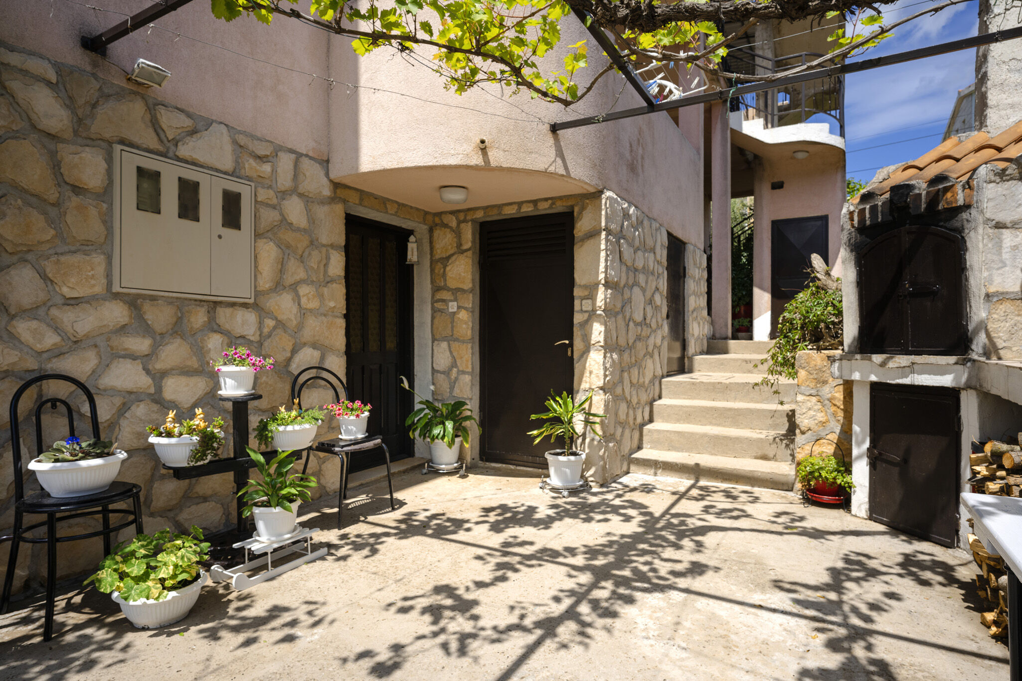 Apartments Zlata 34981-A2
