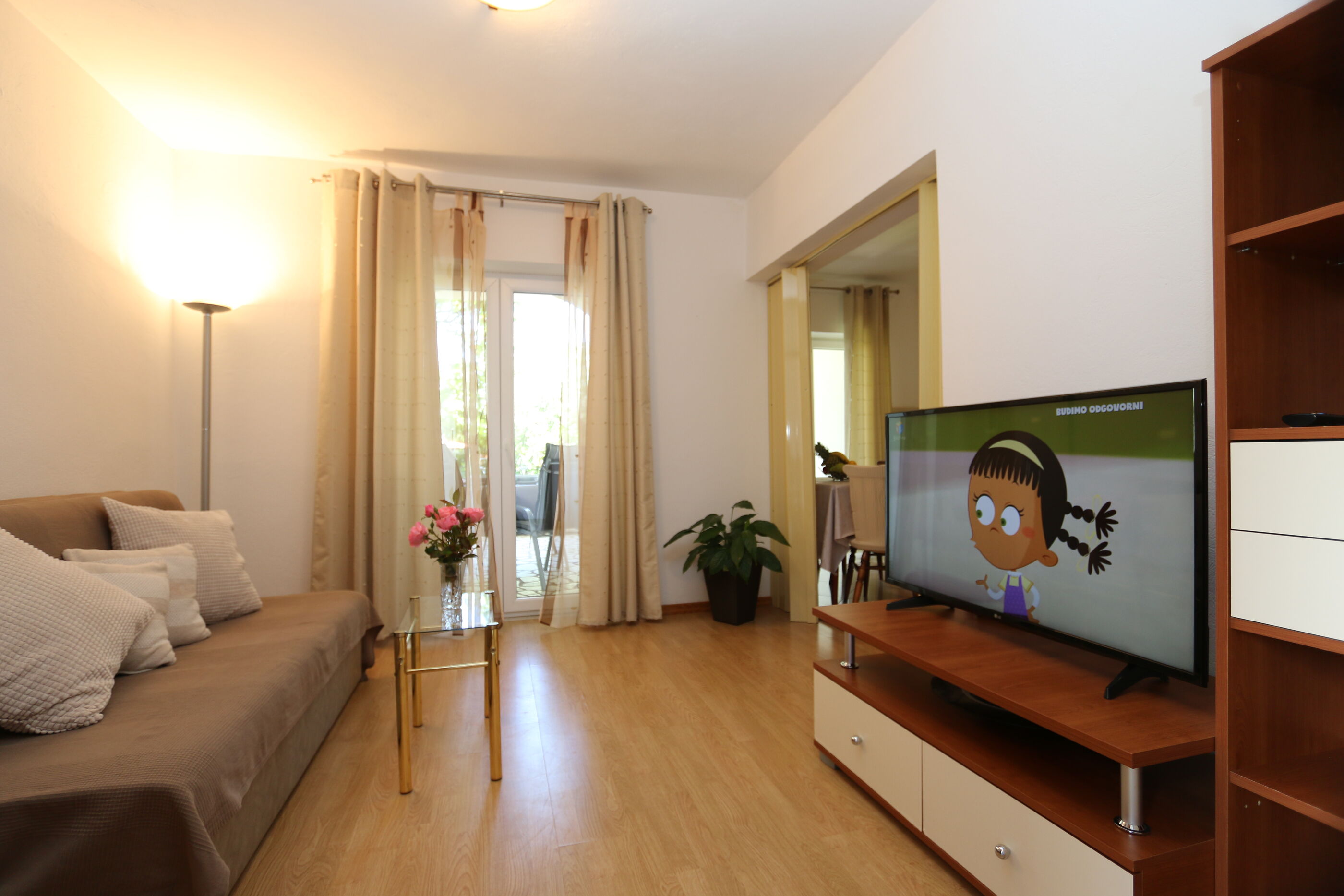 Apartments Brusic Ana 60246-A1