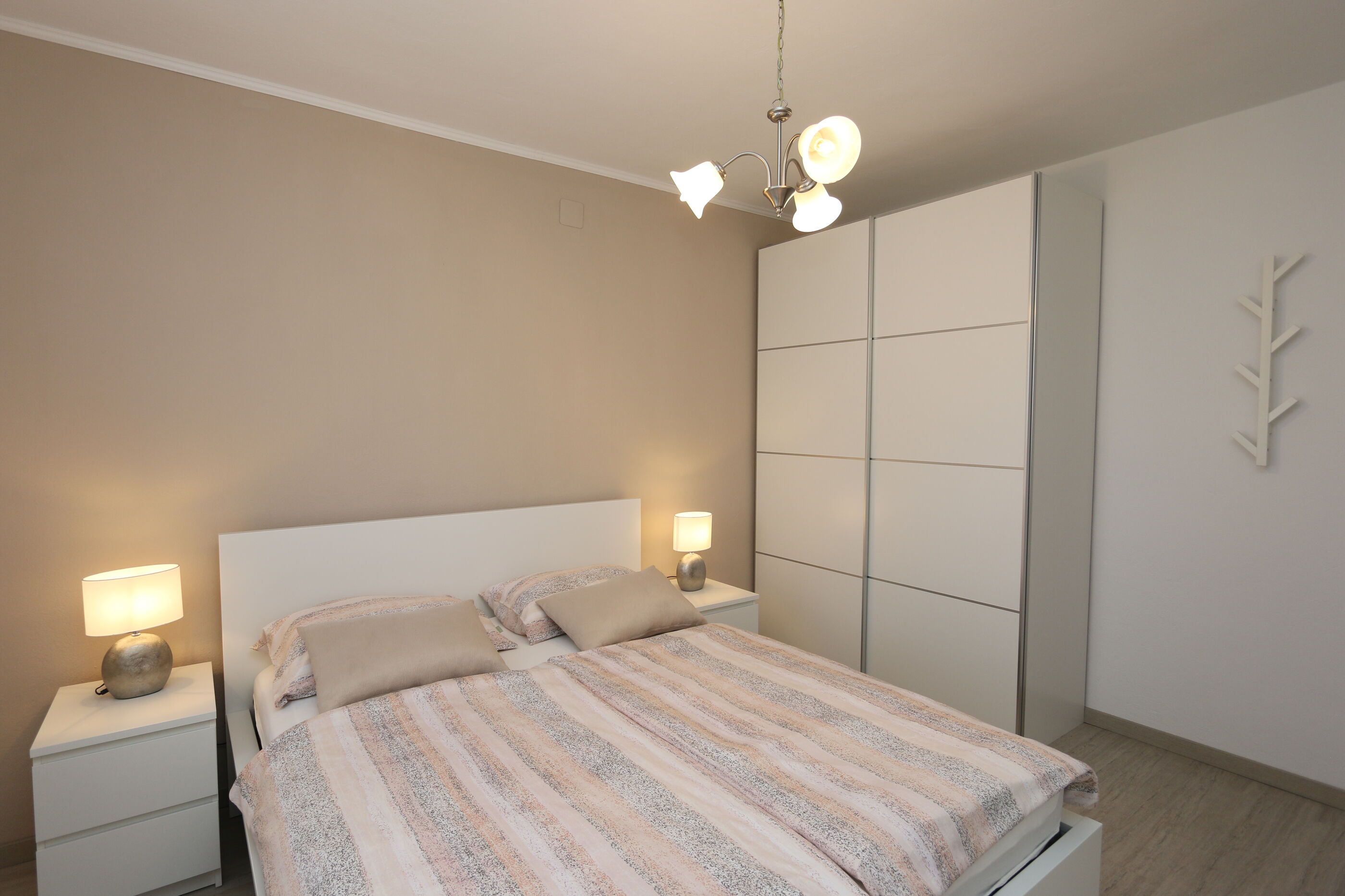 Apartments Brusic Ana 60246-A2