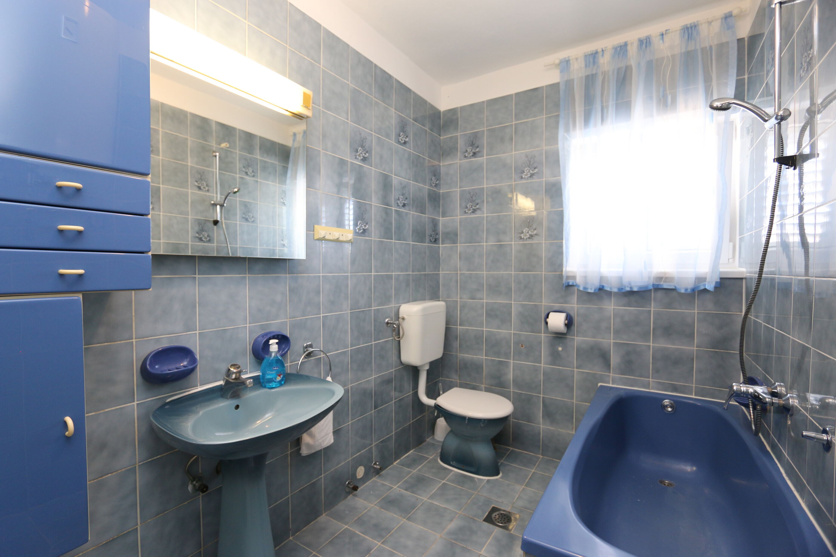 Apartments Brusic Ana 60246-A2