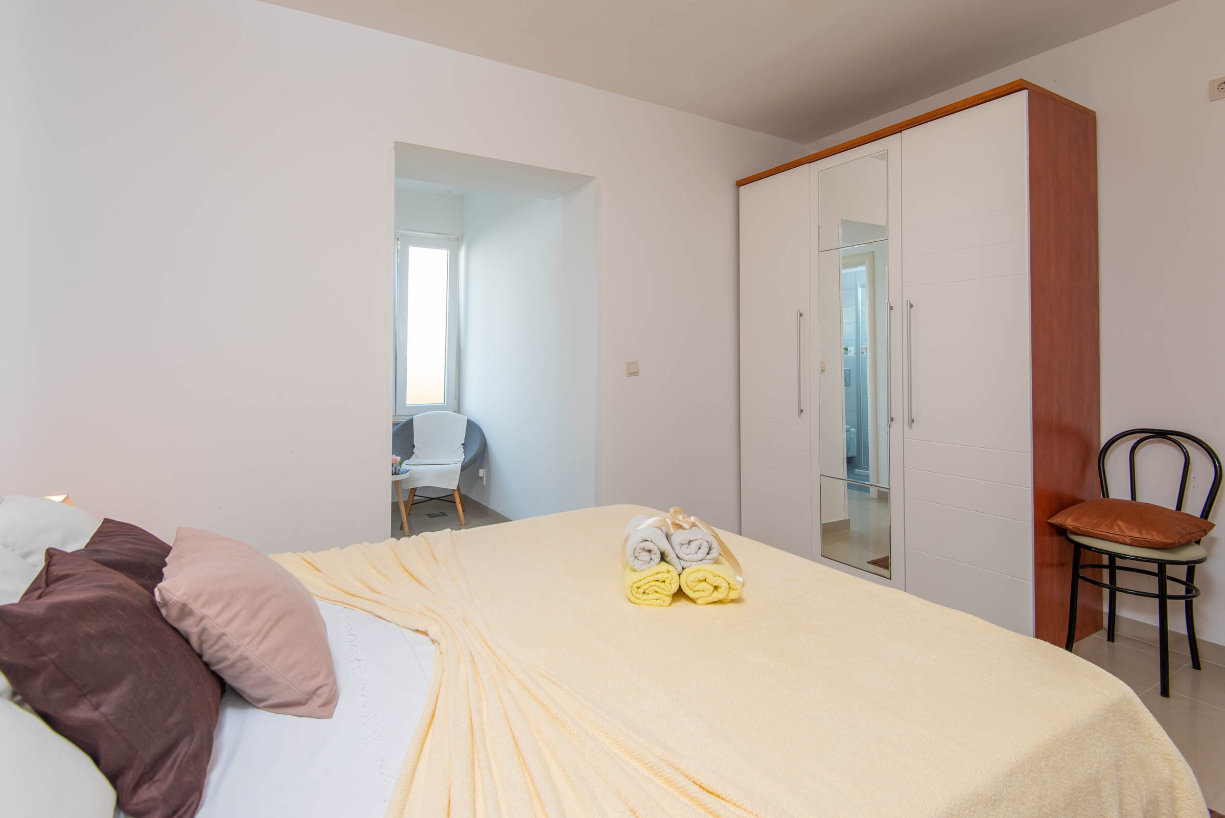Apartments Lenka 80841-A1