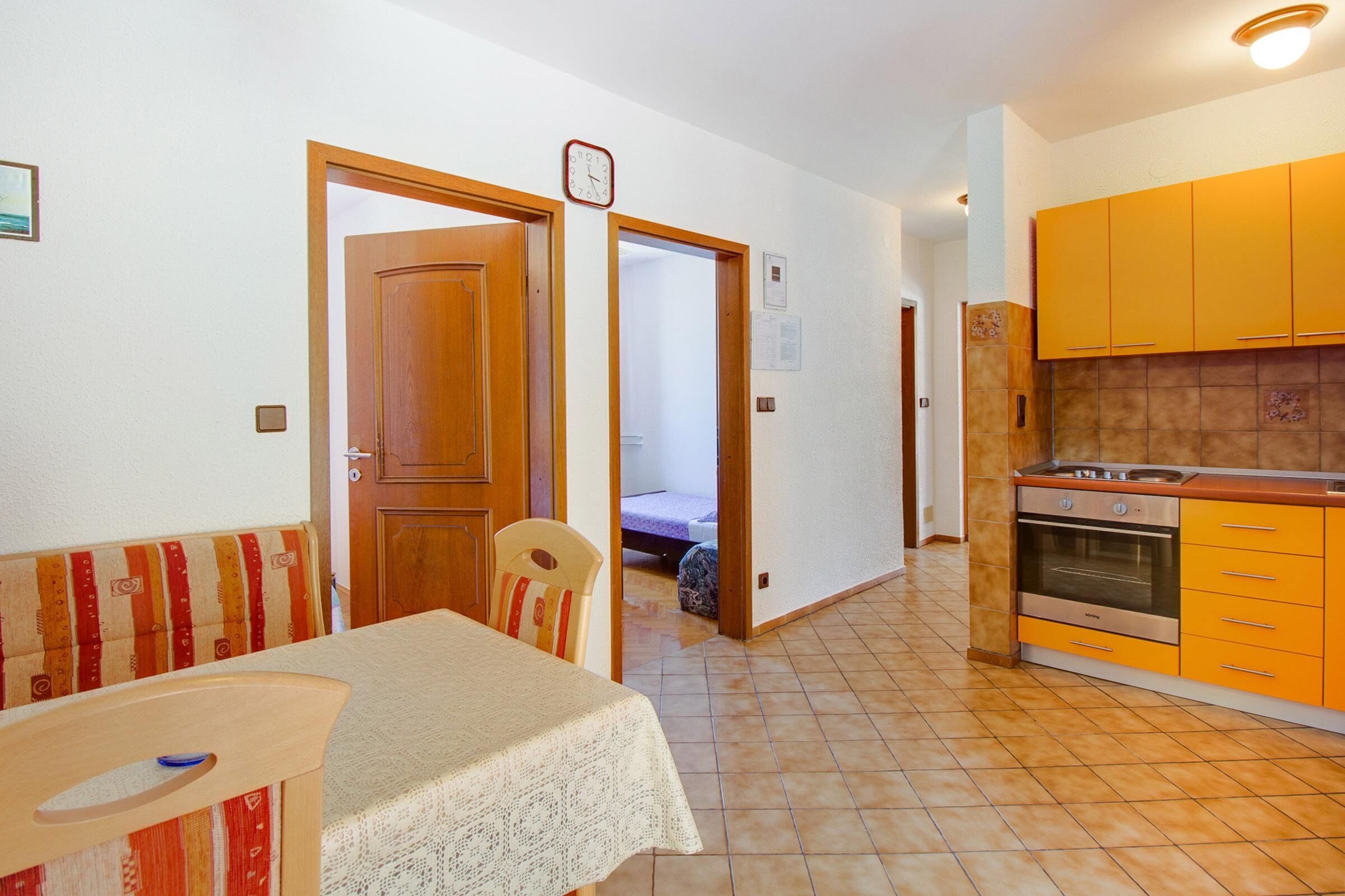 Apartments Tina 17516-A1