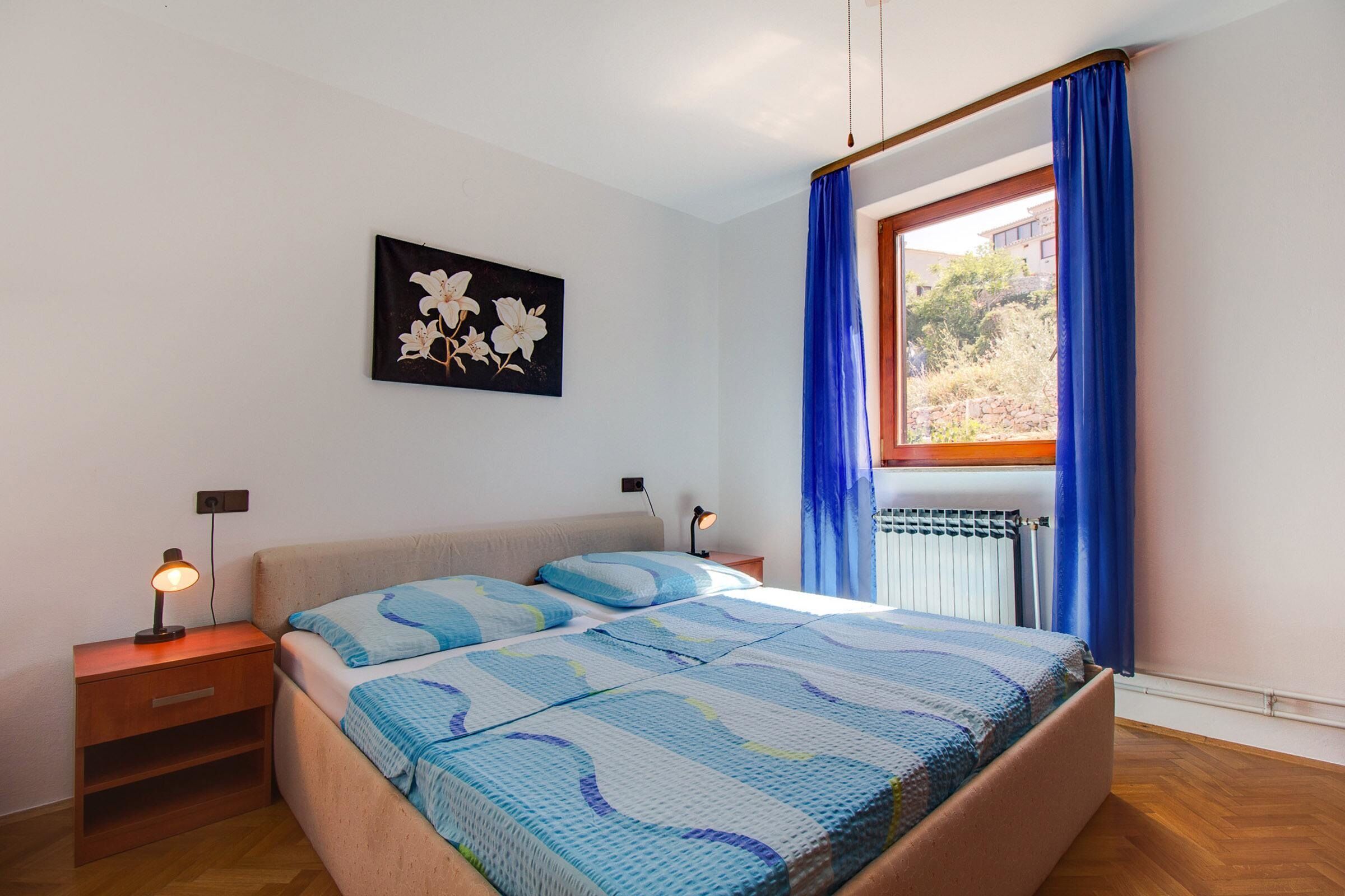 Apartments Tina 17516-A2