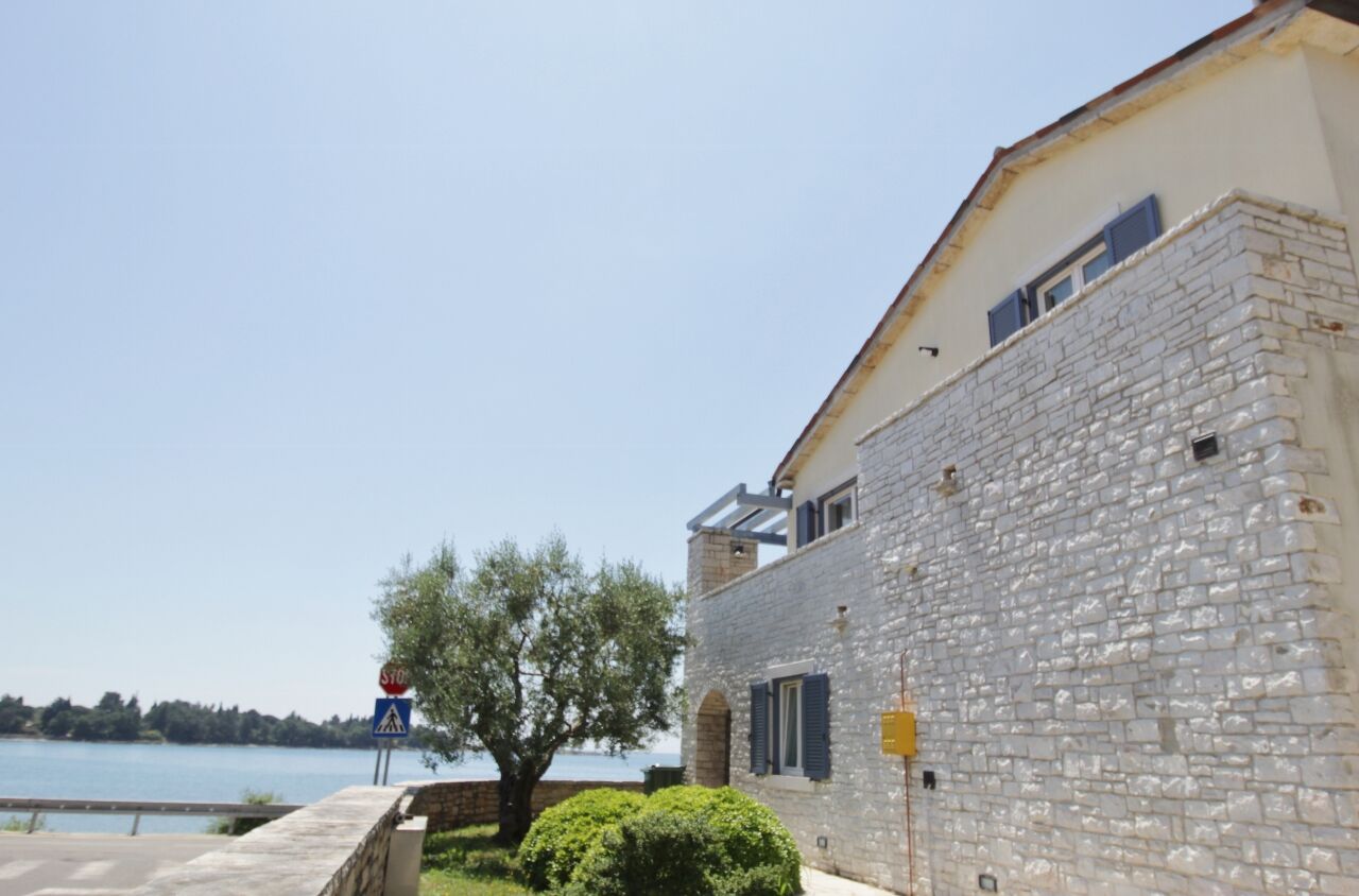 Villa ISTRIAN WITH UNIQUE SEA VIEW 79318-K1