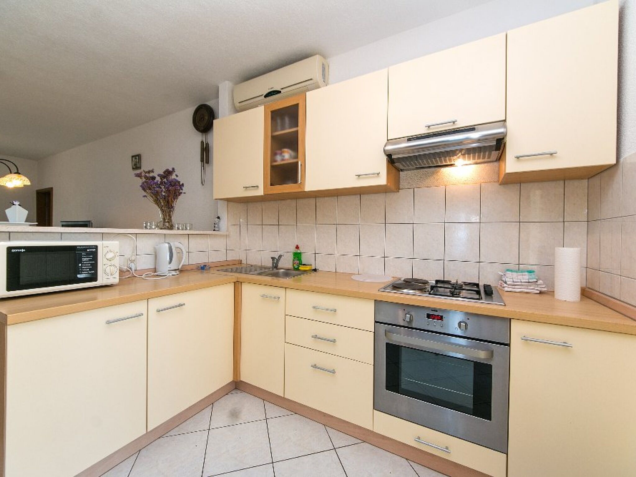 Apartments Mario 82131-A1