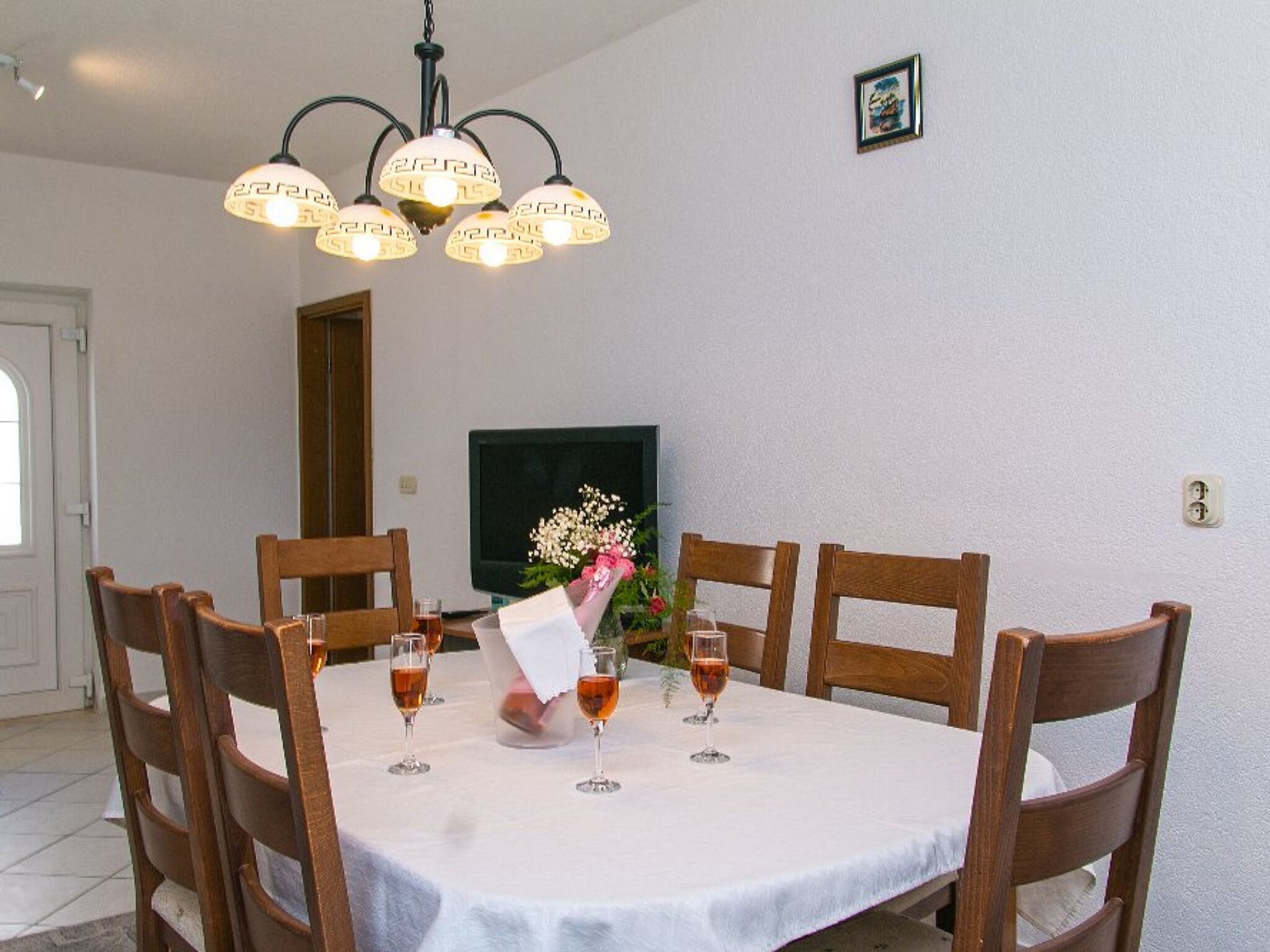 Apartments Mario 82131-A1