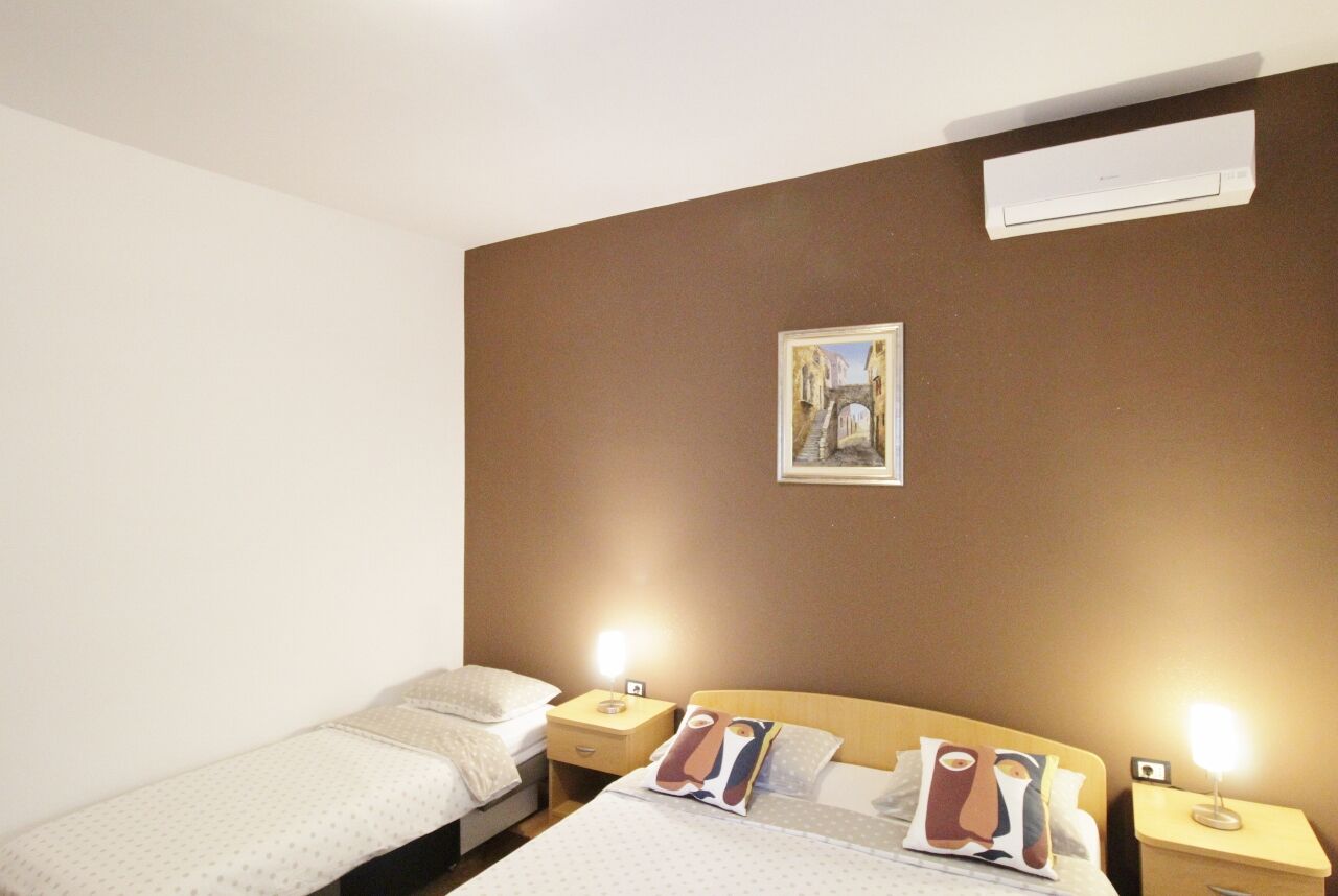 Apartments TITONEL 79159-A1