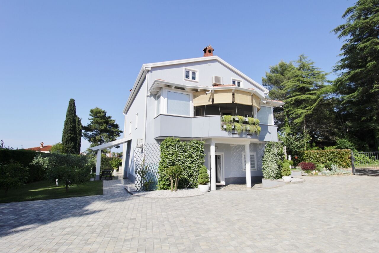 Apartments TITONEL 79159-A2