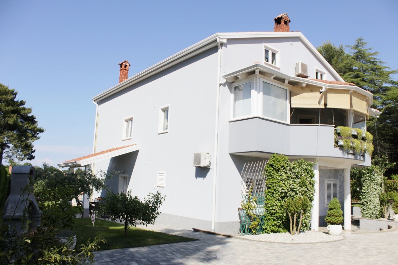 Apartments TITONEL 79159-A2