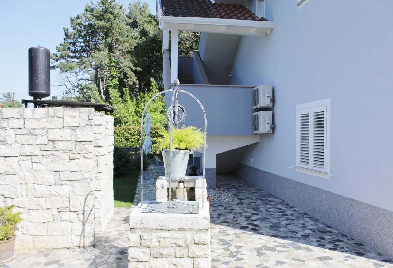 Apartments TITONEL 79159-A2
